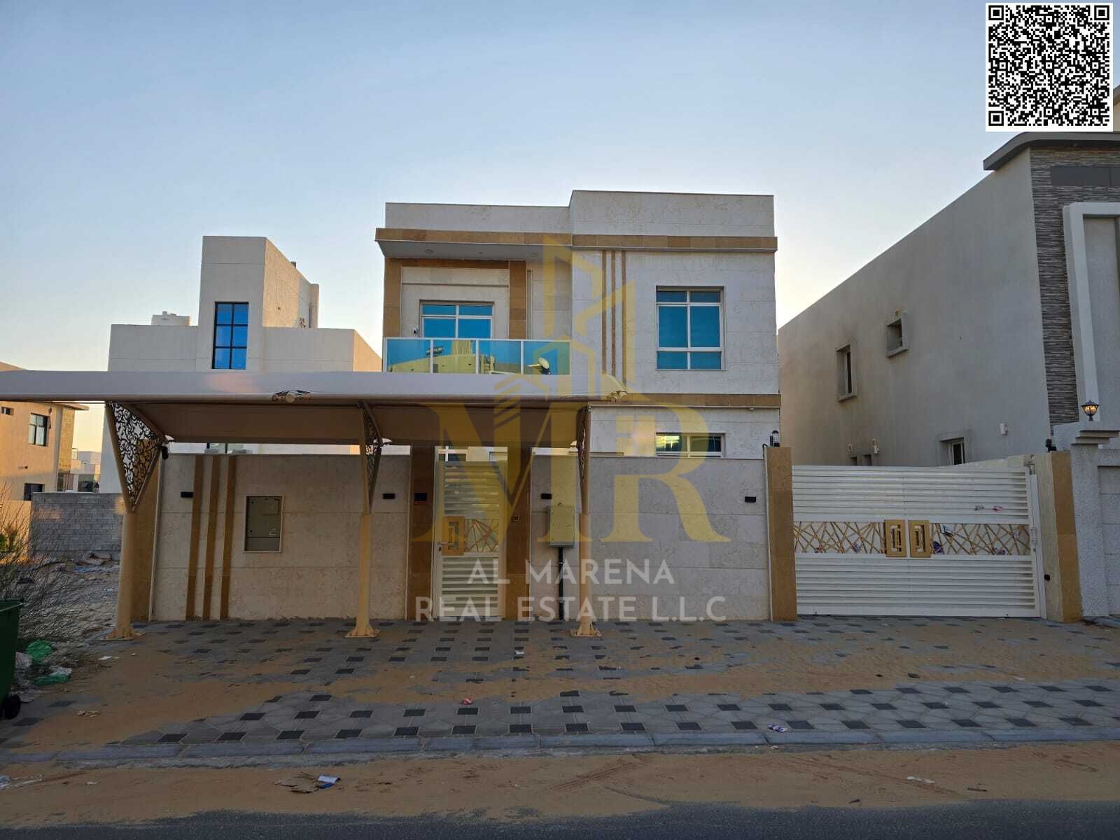 Freehold ownership for all nationalities, directly from the owner, price includes electricity, water, and air conditioning.