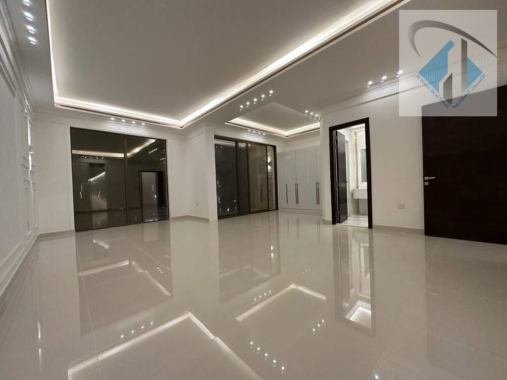 Own your dream villa with freehold ownership for life, passable to future generations.