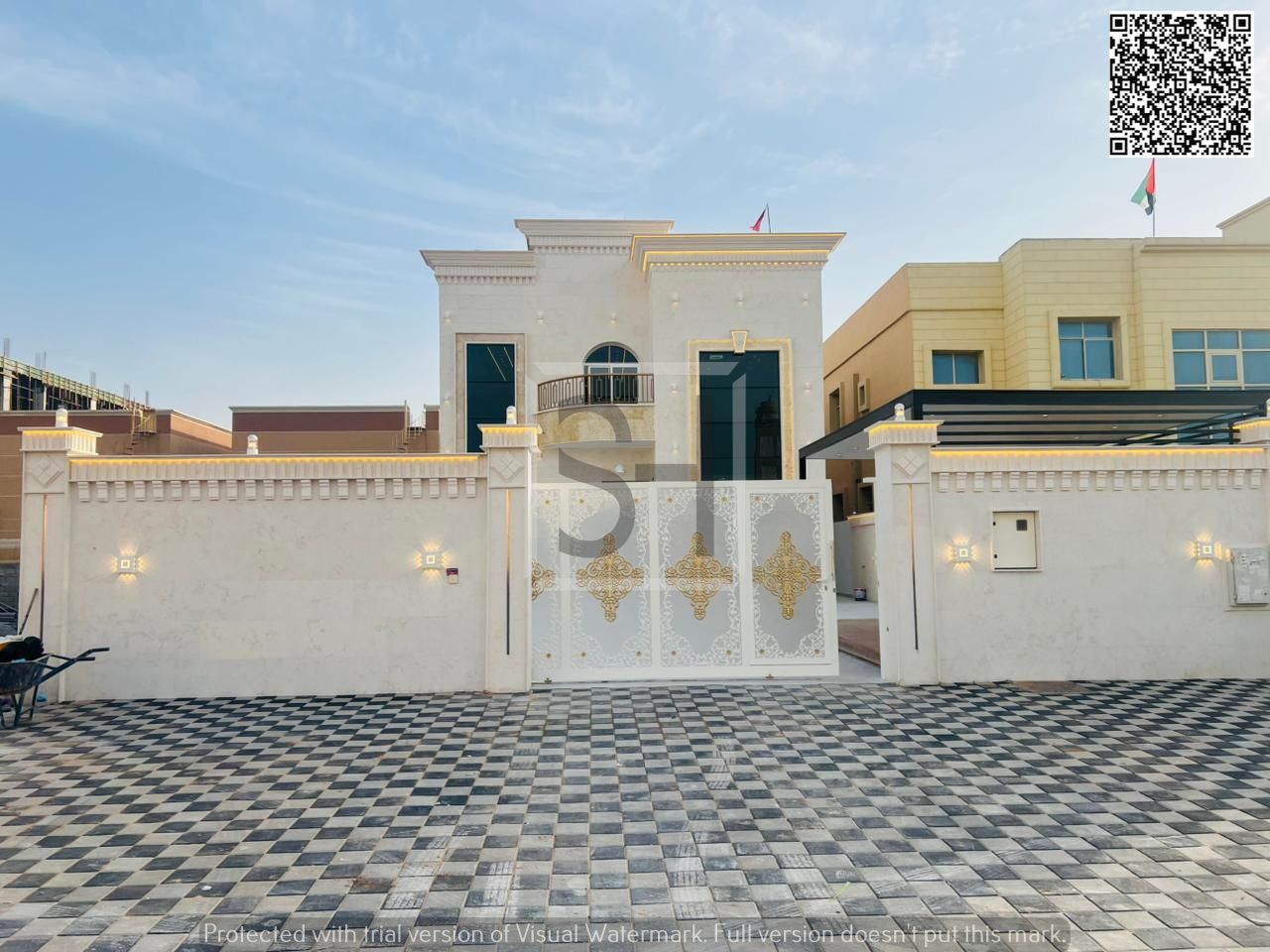 Villa for sale, including electricity, water, and air conditioning.