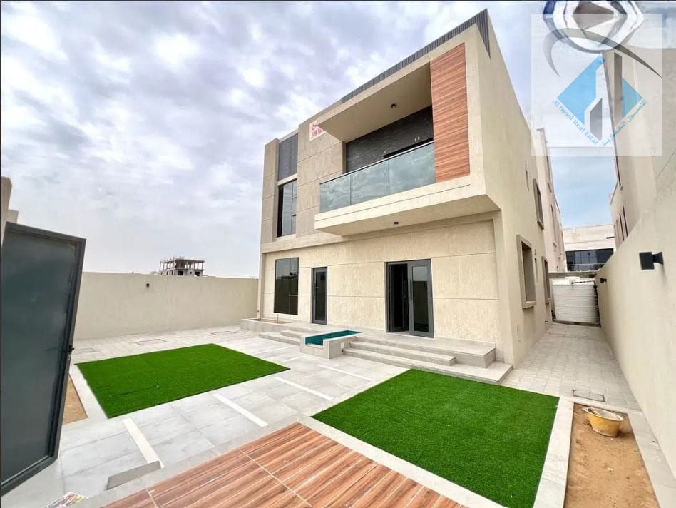 Own your dream villa, including electricity, water, and air conditioning. Freehold ownership.