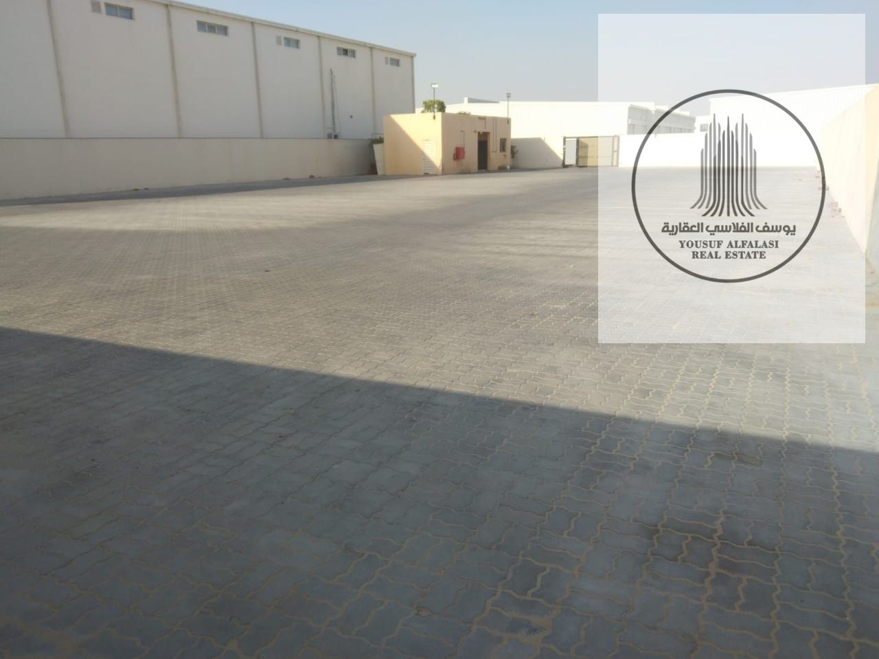 Yard rent in Sharjah, Industrial Area 18 , 20000 SQFT , Price 440000 AED Storage only