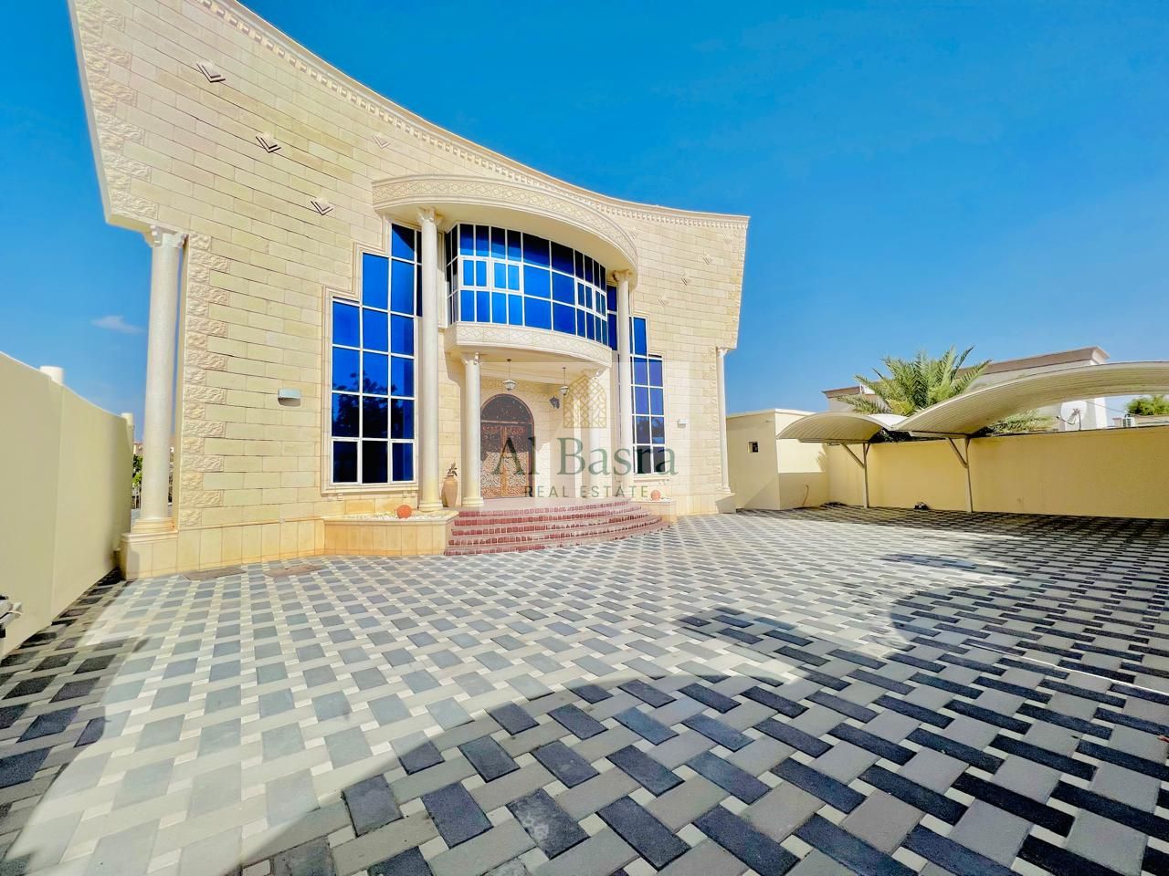 Spacious 5BR Independent Villa | Prime Shab Al Laskar | Majlis + 2 Kitchens + Maid Room | AED 100K | Tawteeq Option