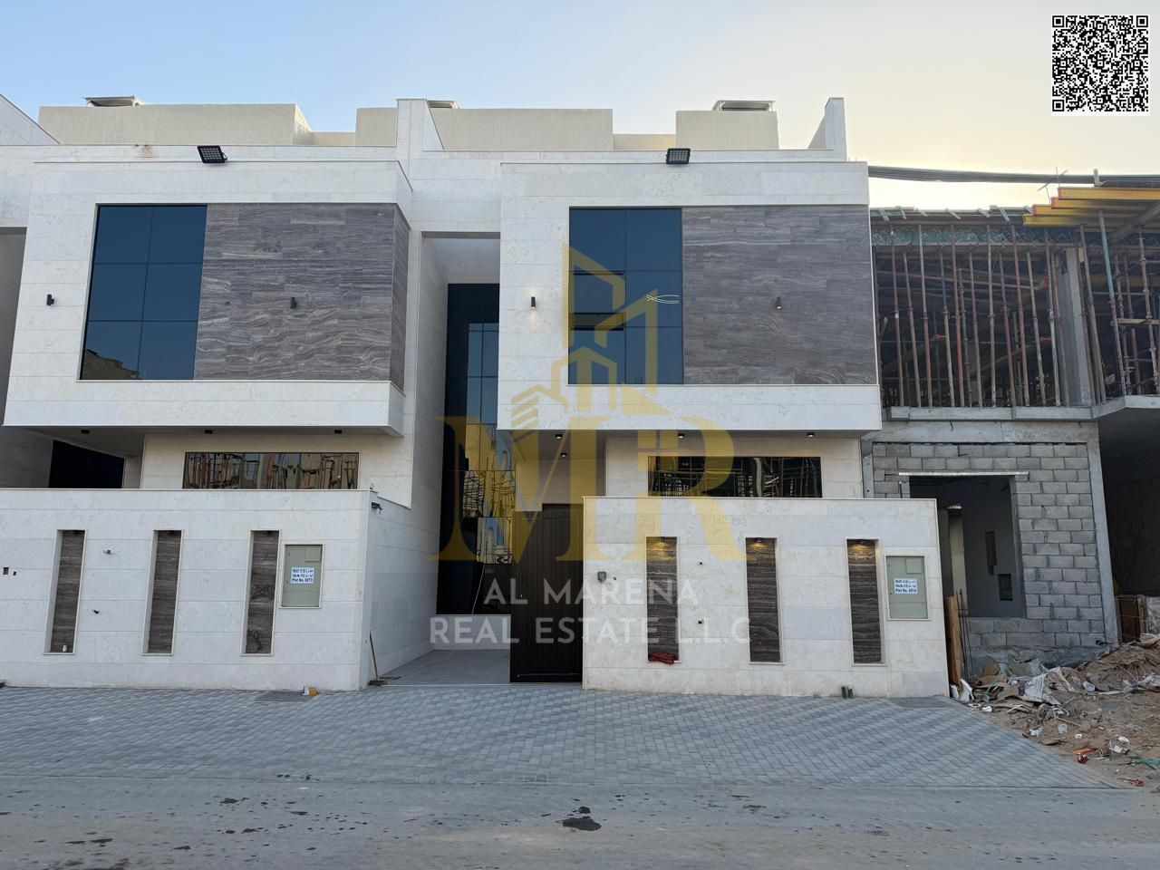 A villa with all registration and ownership fees included, on the main street, ready to move in, in the most prestigious areas of Ajman. Freehold owne