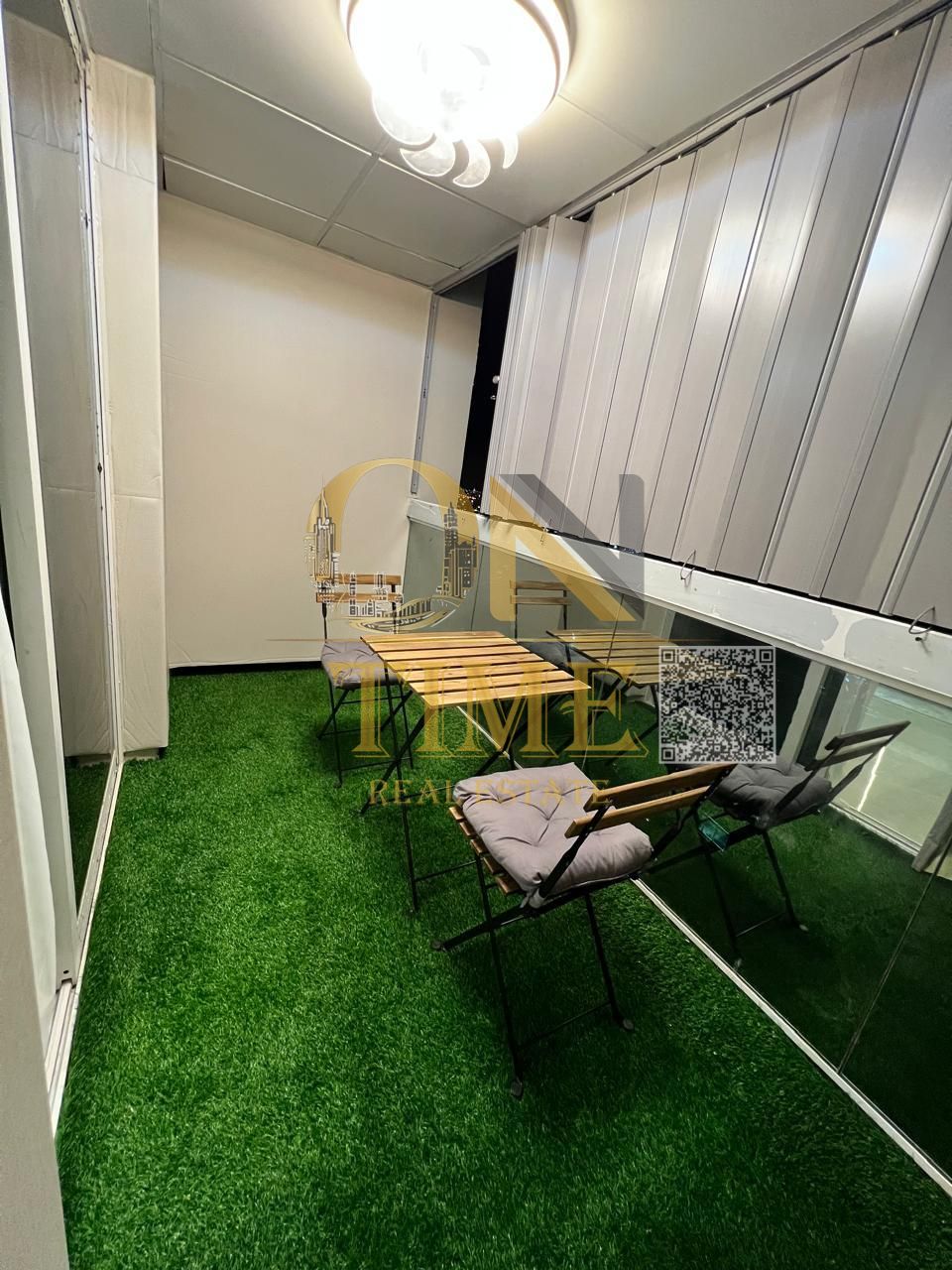 Spacious area | Prime location | Open view
