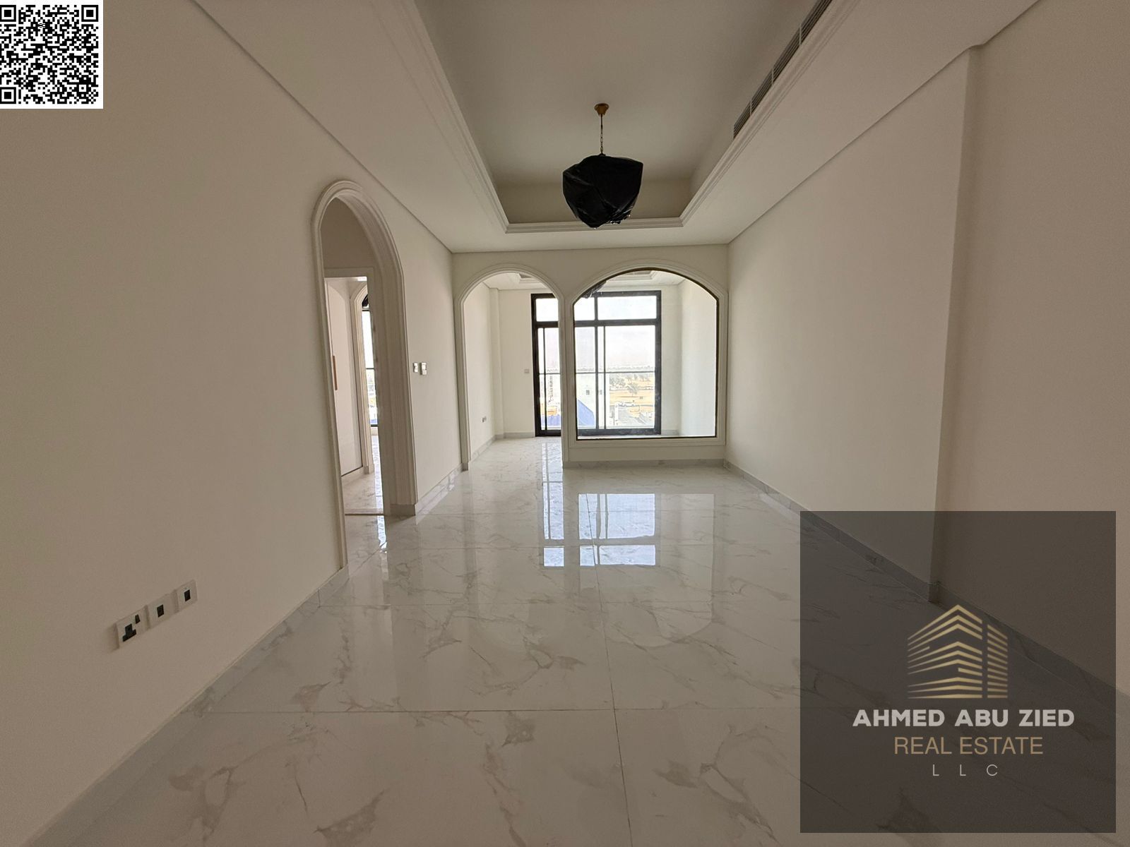 Beautiful and spacious one-bedroom apartment for annual rent - first occupancy - master bedroom - living room - built-in wardrobes - 2 bathrooms - spa