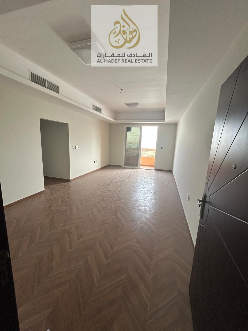 For annual rent in Ajman – Al Muwaihat 3 Near the Saudi German Hospital Ajman and near Ajman Academy. Family building, three bedrooms, living ro
