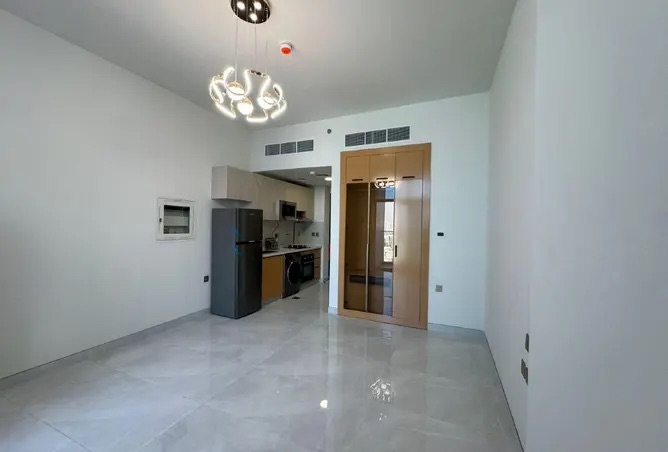 Amazing Fully Furnished, Best Quality, Perfect