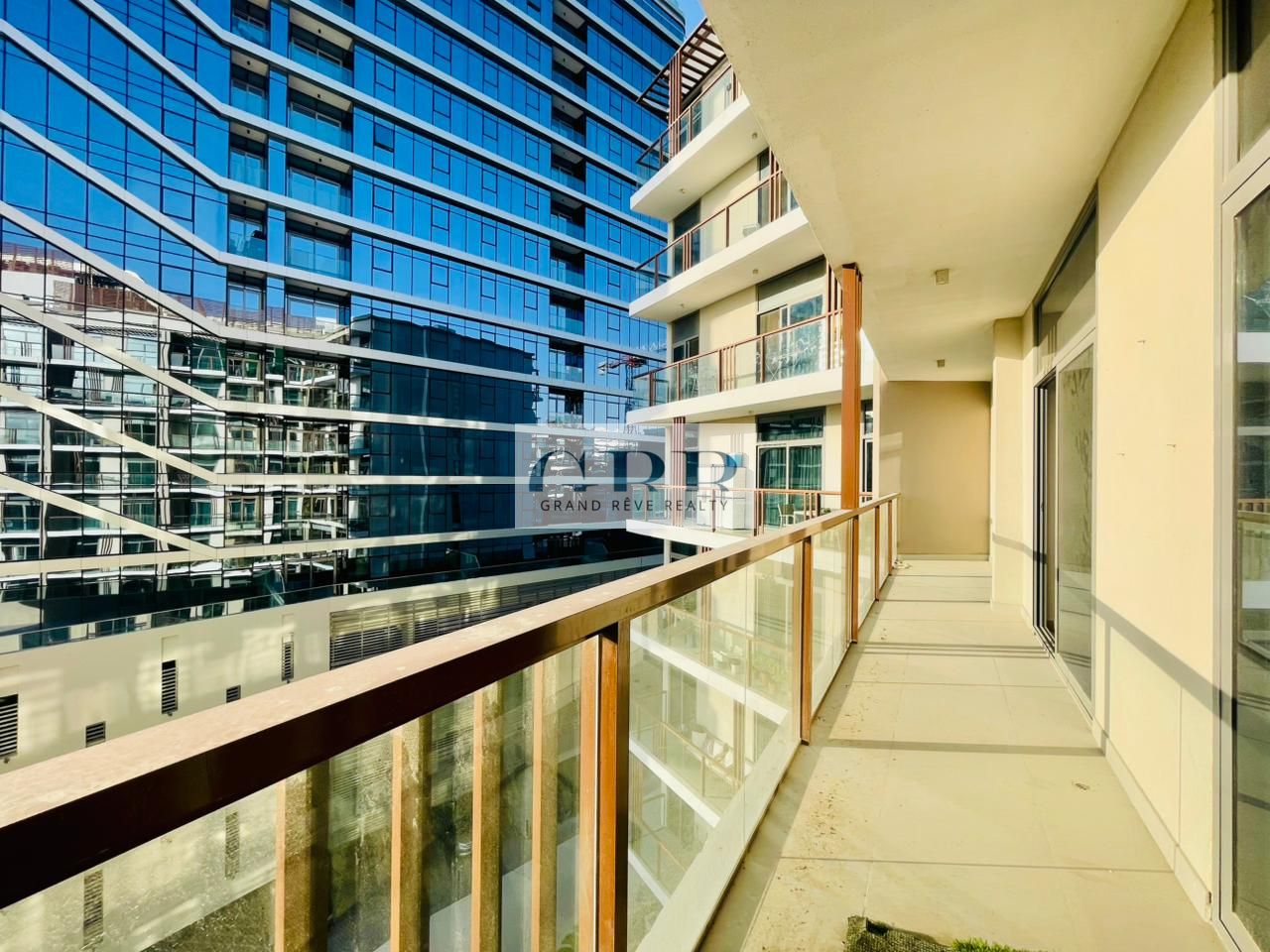 Two Bedroom | Spacious House | Park View