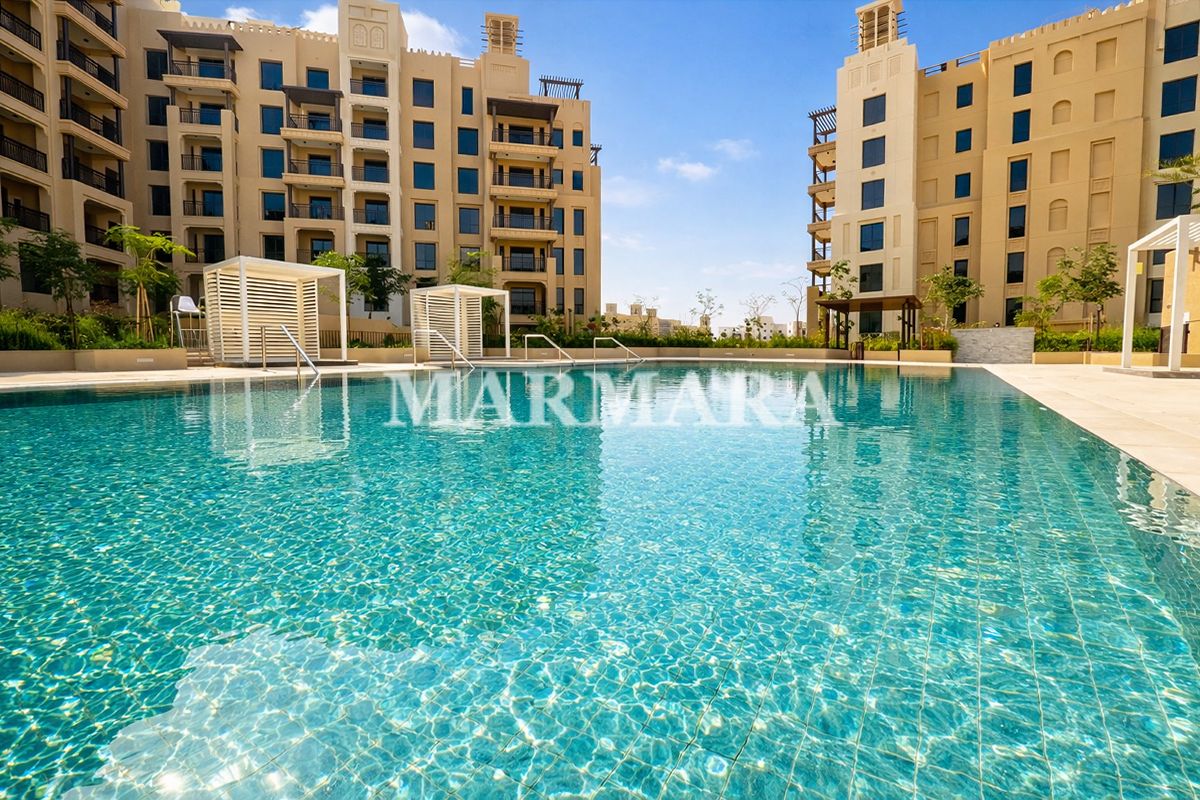 Corner 3 BR+Maid's | Large Terrace | Vacant