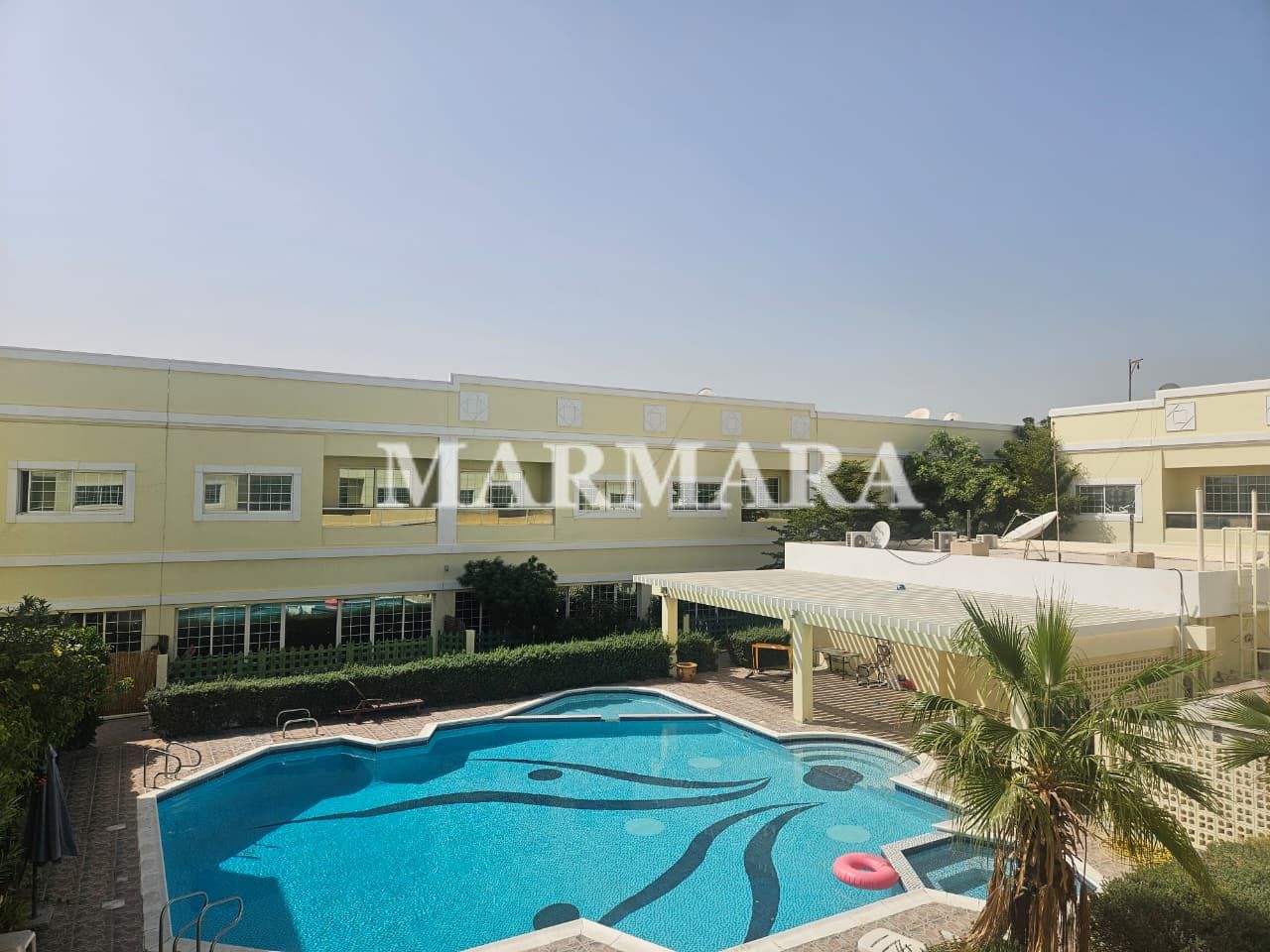 Well Maintained compound villa | Swimming pool