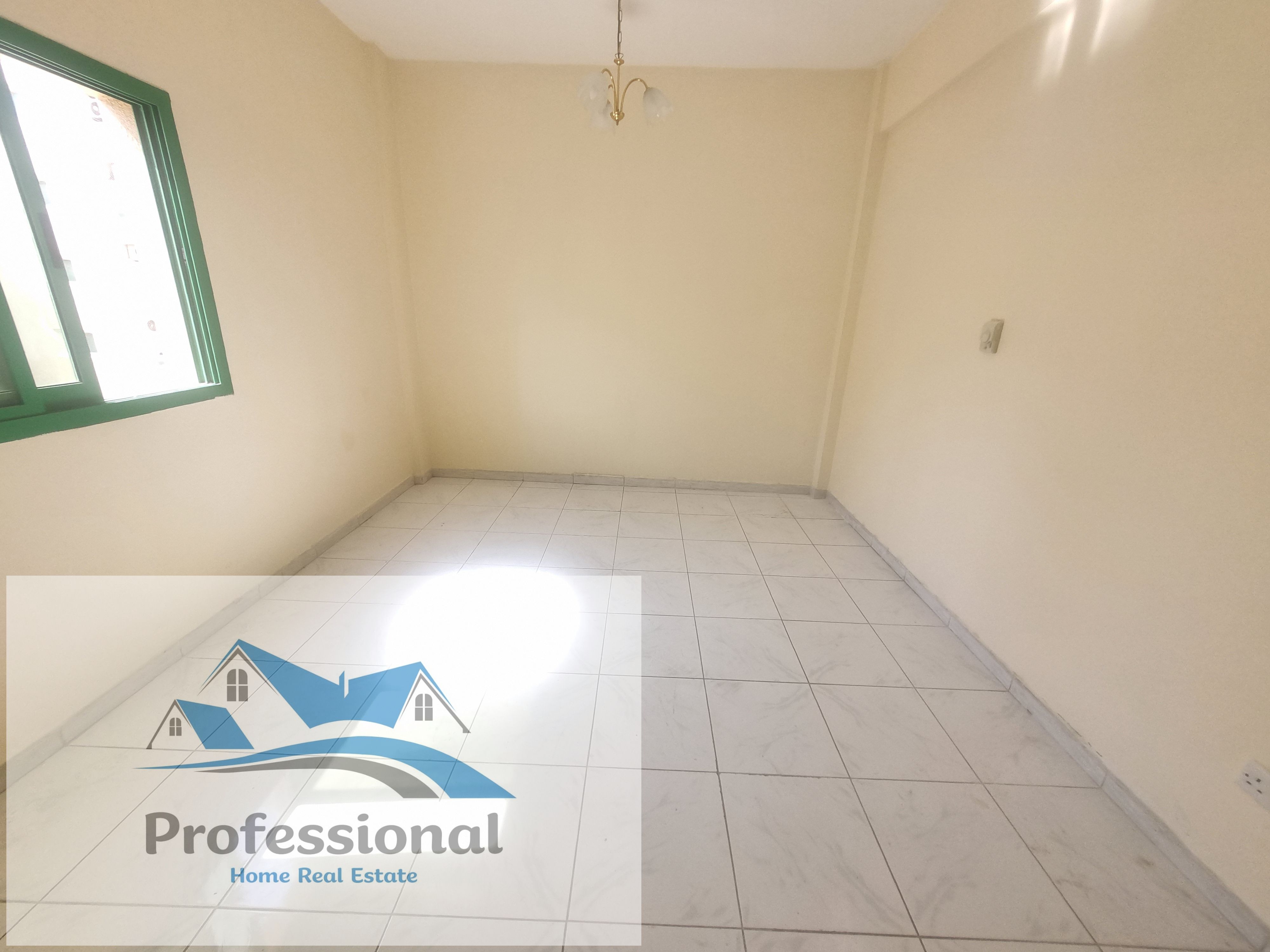 G00d HOT OFFER NICE NEAR NESTO 1BHK IN 26K NEAR TO FAMILY PARK FULL FAMILY BUILDING