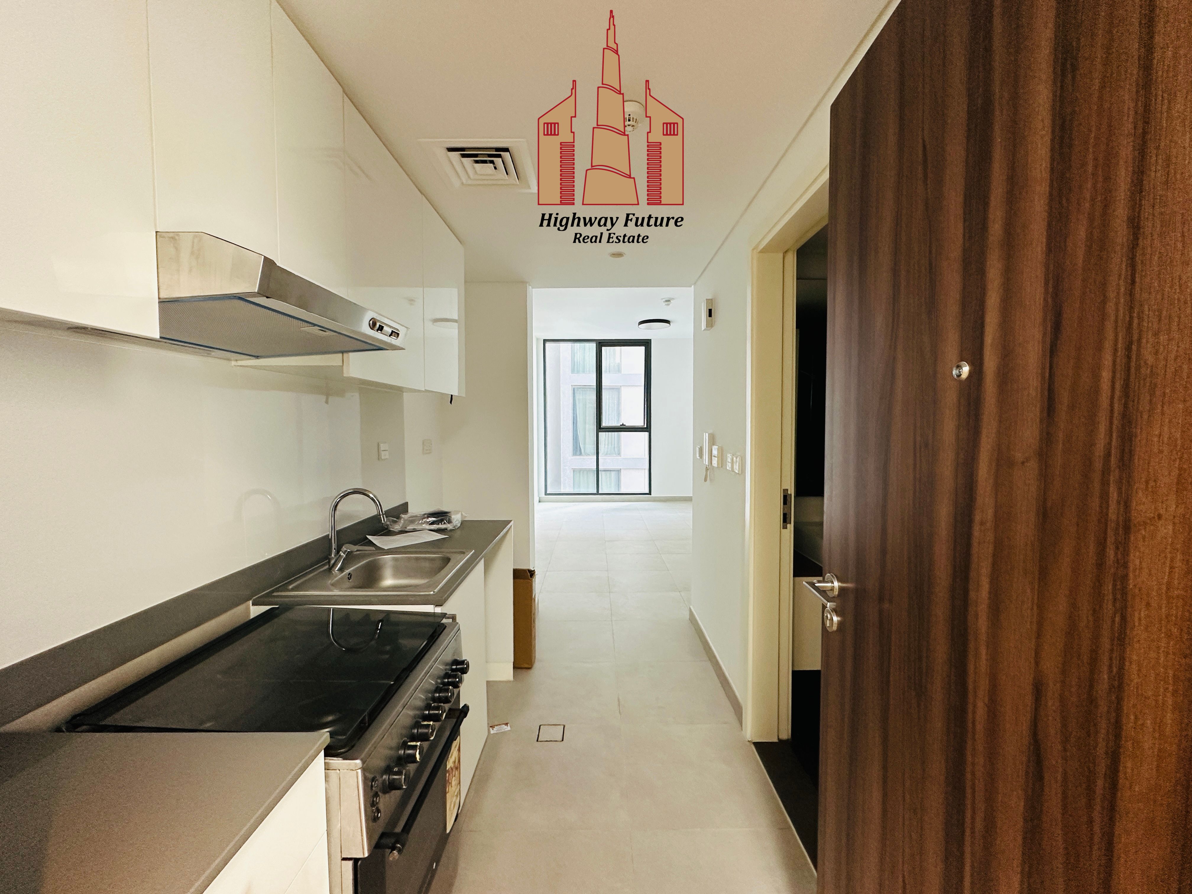 BIGGER SPACIOUS READY TO MOVE UNIT|| ALL AMENITIES