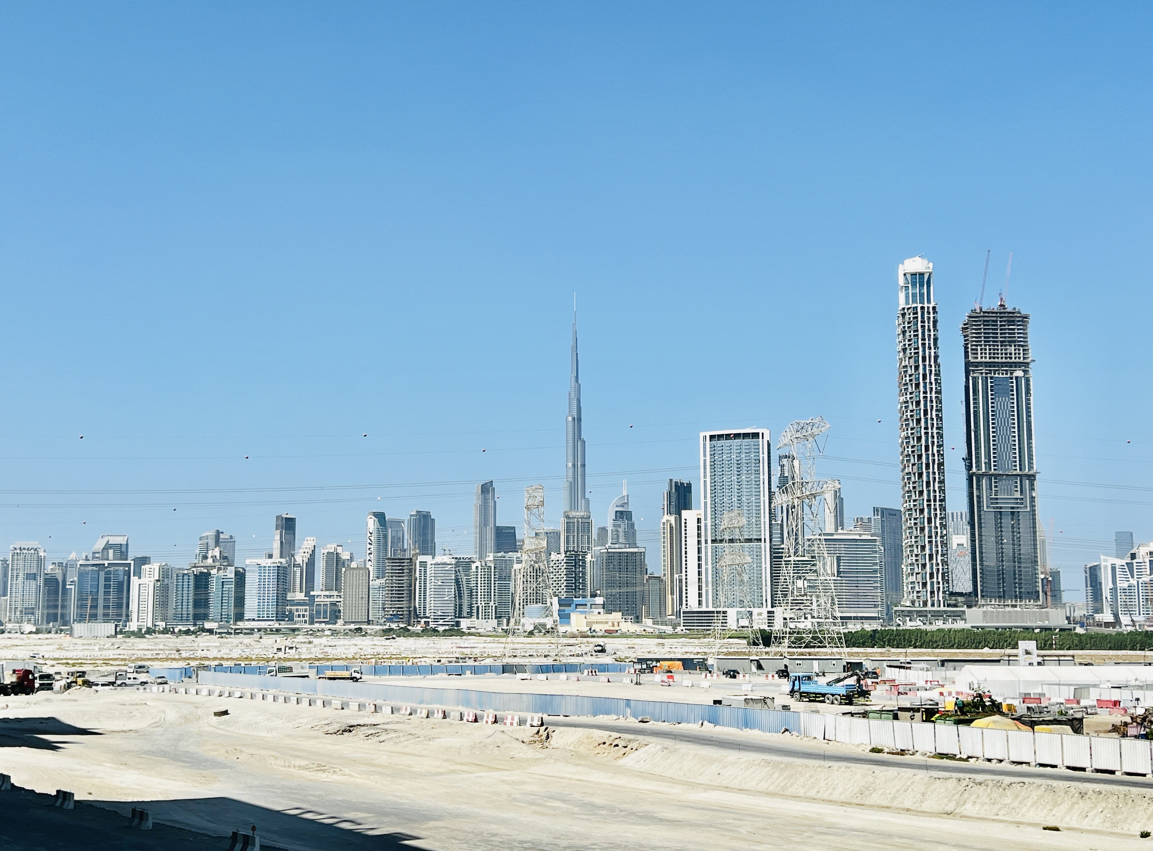Corner Unit // Burj Kahlifa View // Huge Size 1-bhk With Terrace Just 1360k with Kitchen Appliances