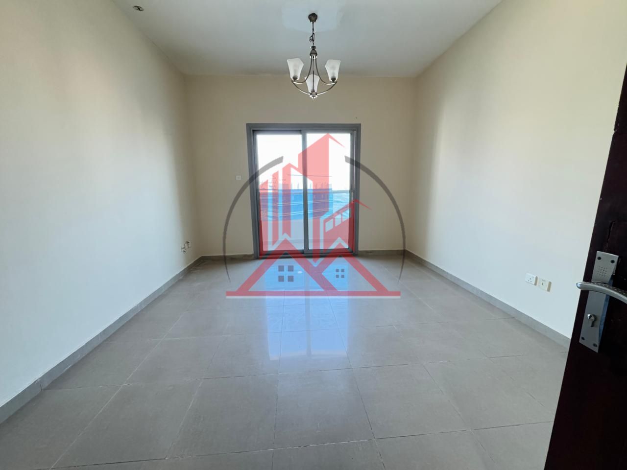 Prime Location 1BHK With Balcony Eassy Access To Dubai Metro Station