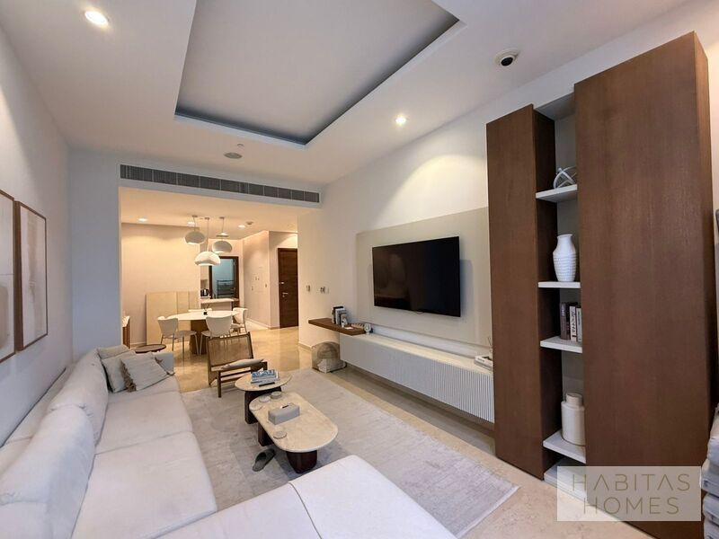 Fully Furnished | Private Garden | Vacant Now