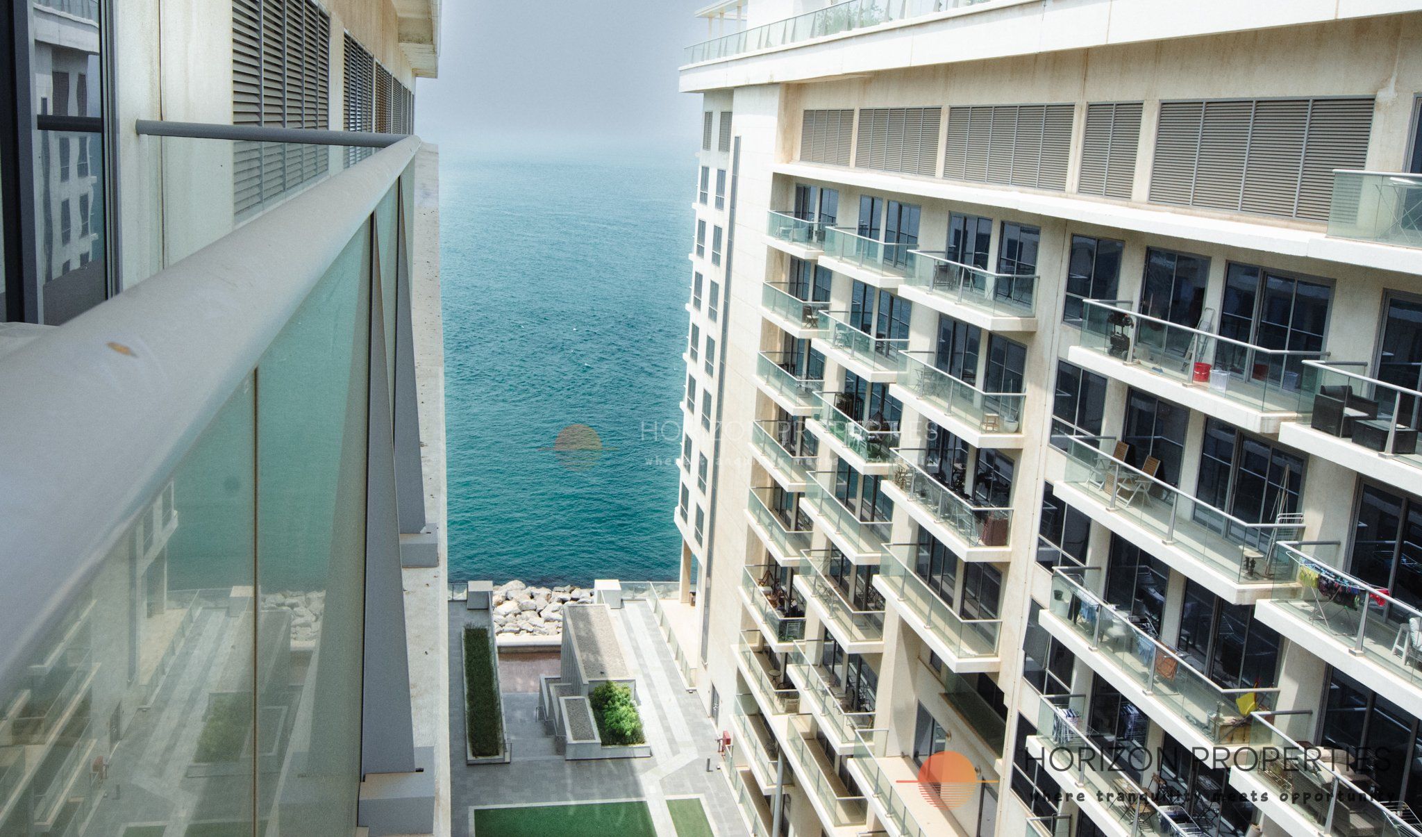 2 Bed | Beachfront | Monthly Rent