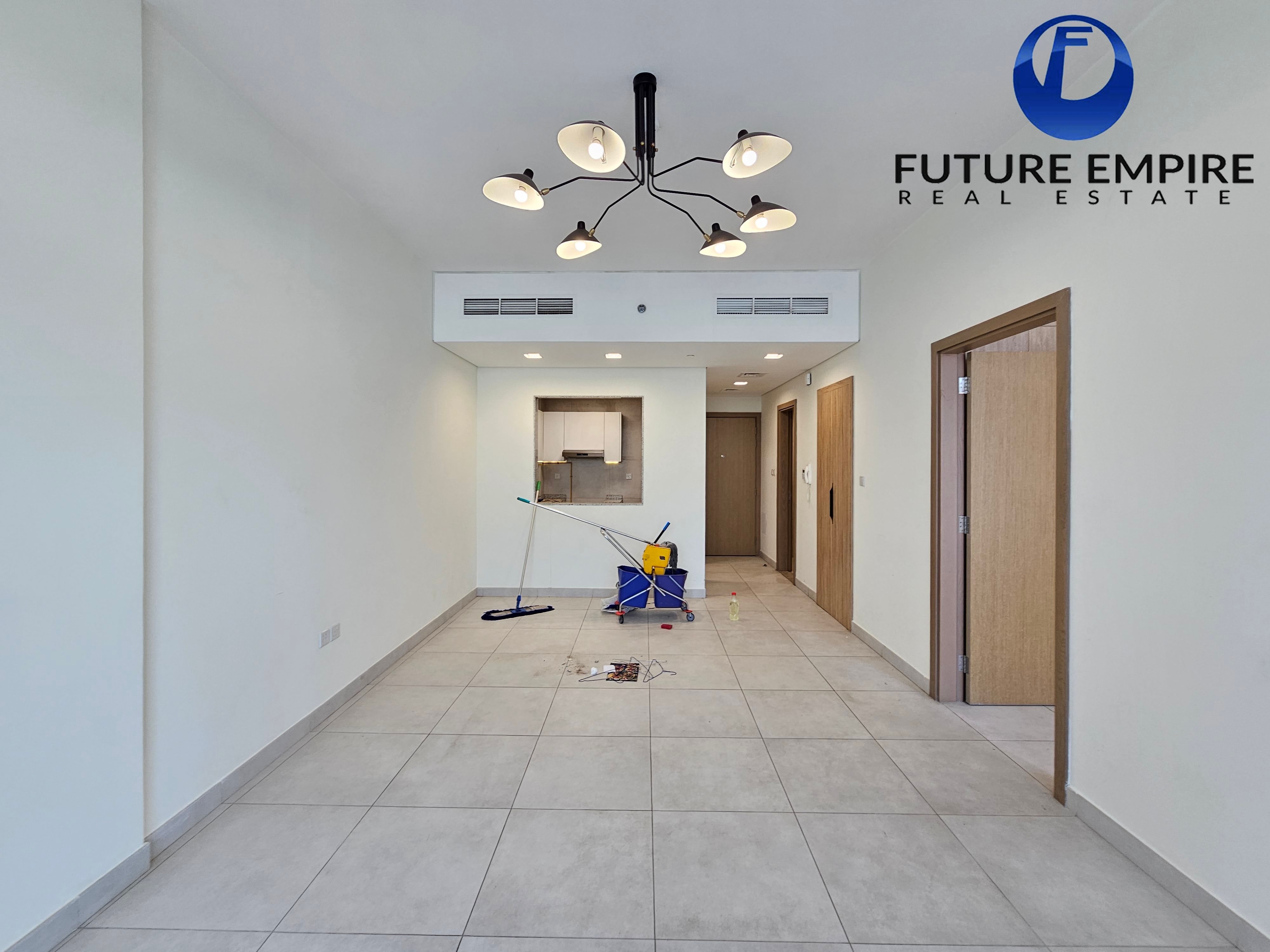 Luxurious 1BHK | Gym Pool Parking | Nearby Metro
