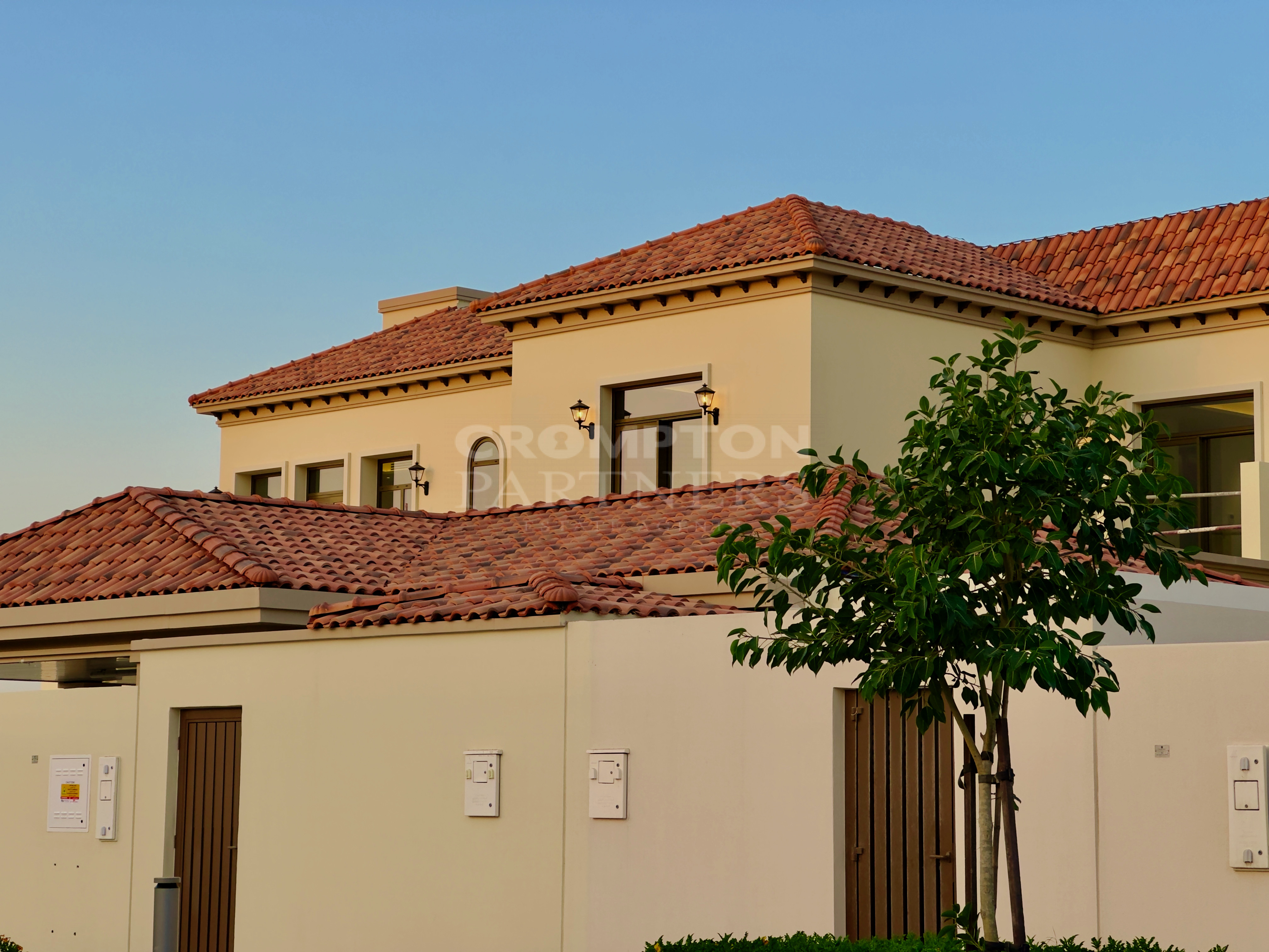 Mediterranean | Best Location | New and Spacious