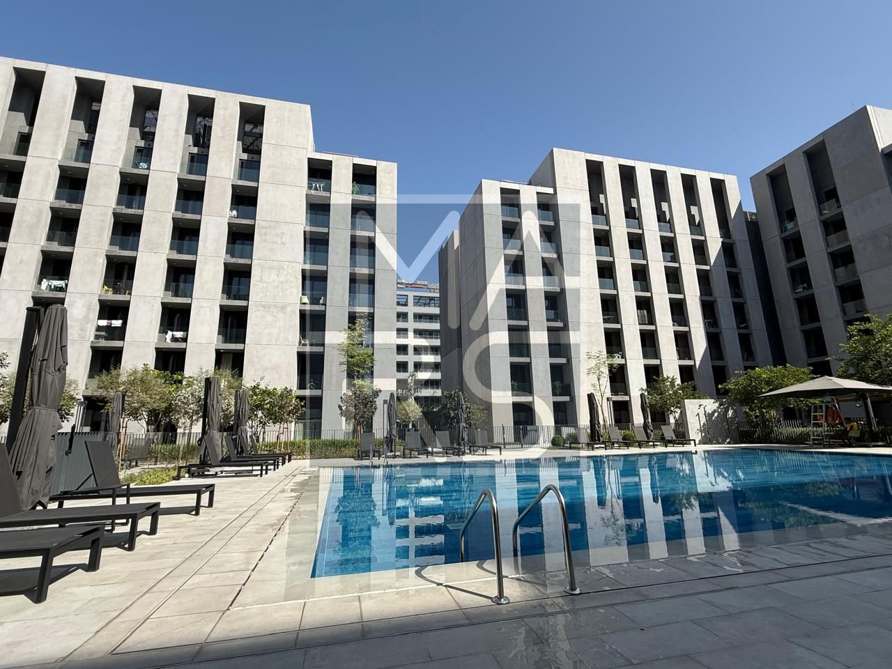 Studio with Balcony for Rent | Tiara 1 | 355 Sqft | AED 40K
