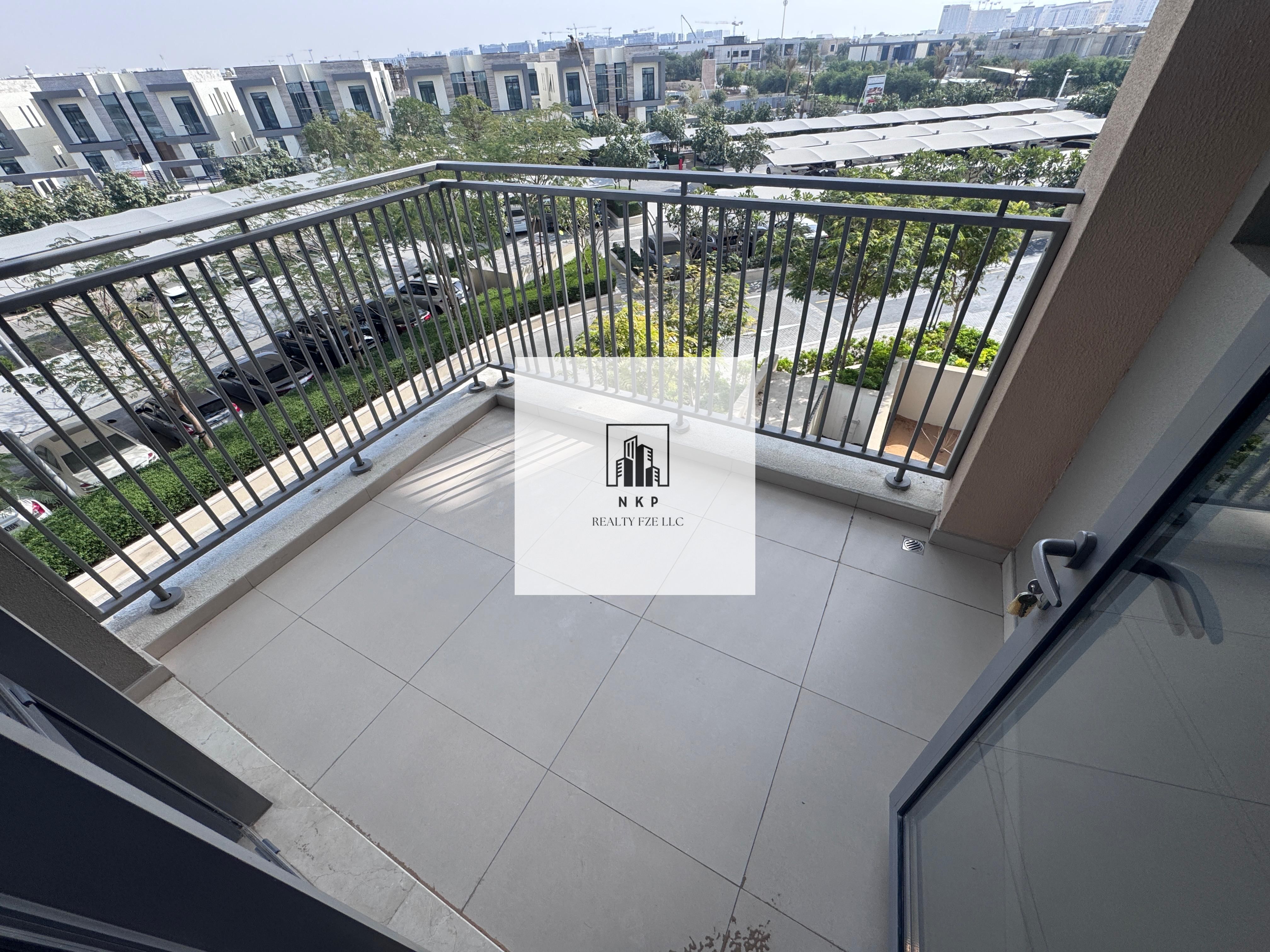 Spacious luxurious 1bhk apartment with study room store room balcony 2 washrooms