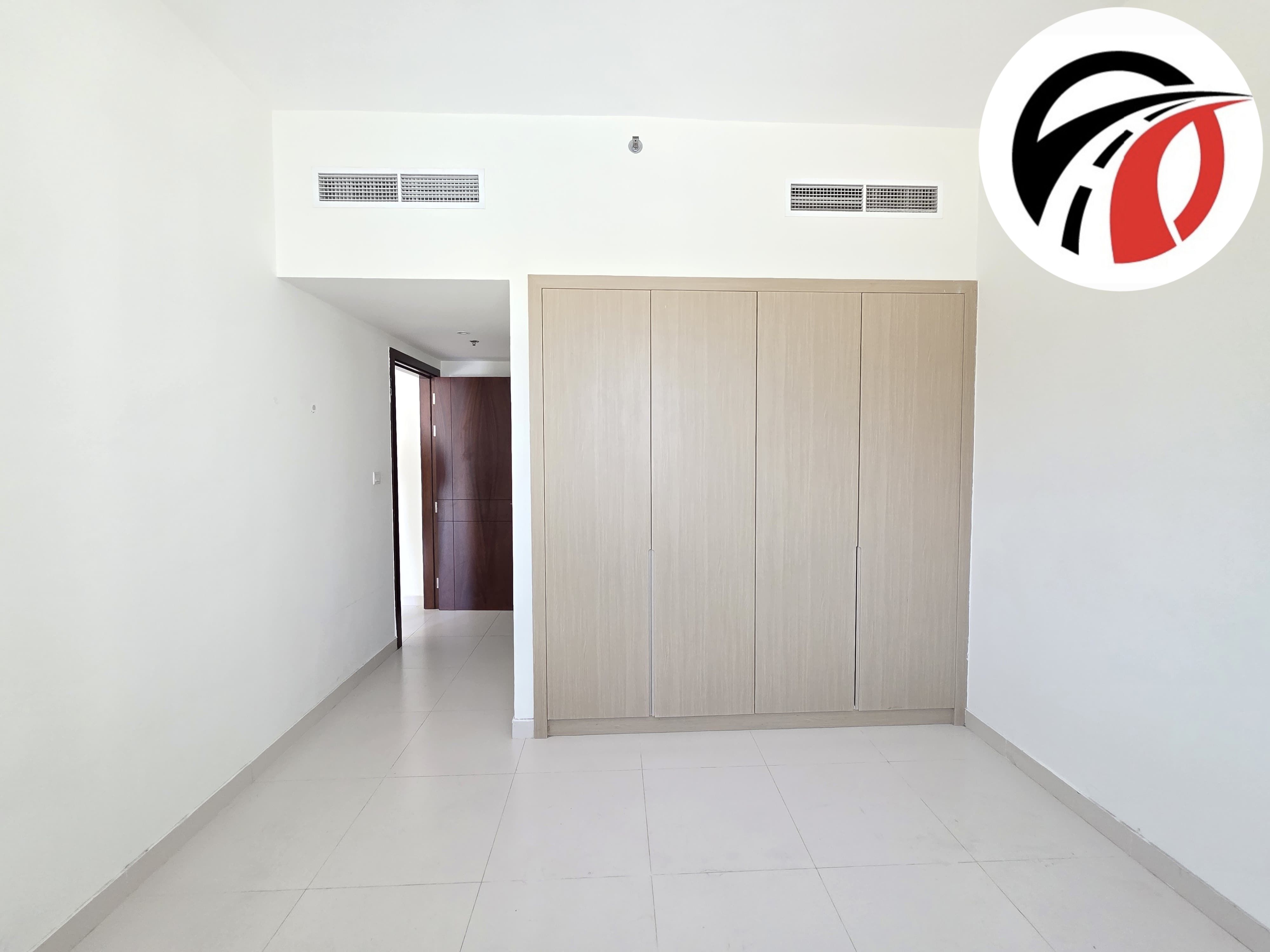 Spacious 1bhk with closed kitchen/ prime location/ affordable price 64k/ Arjan