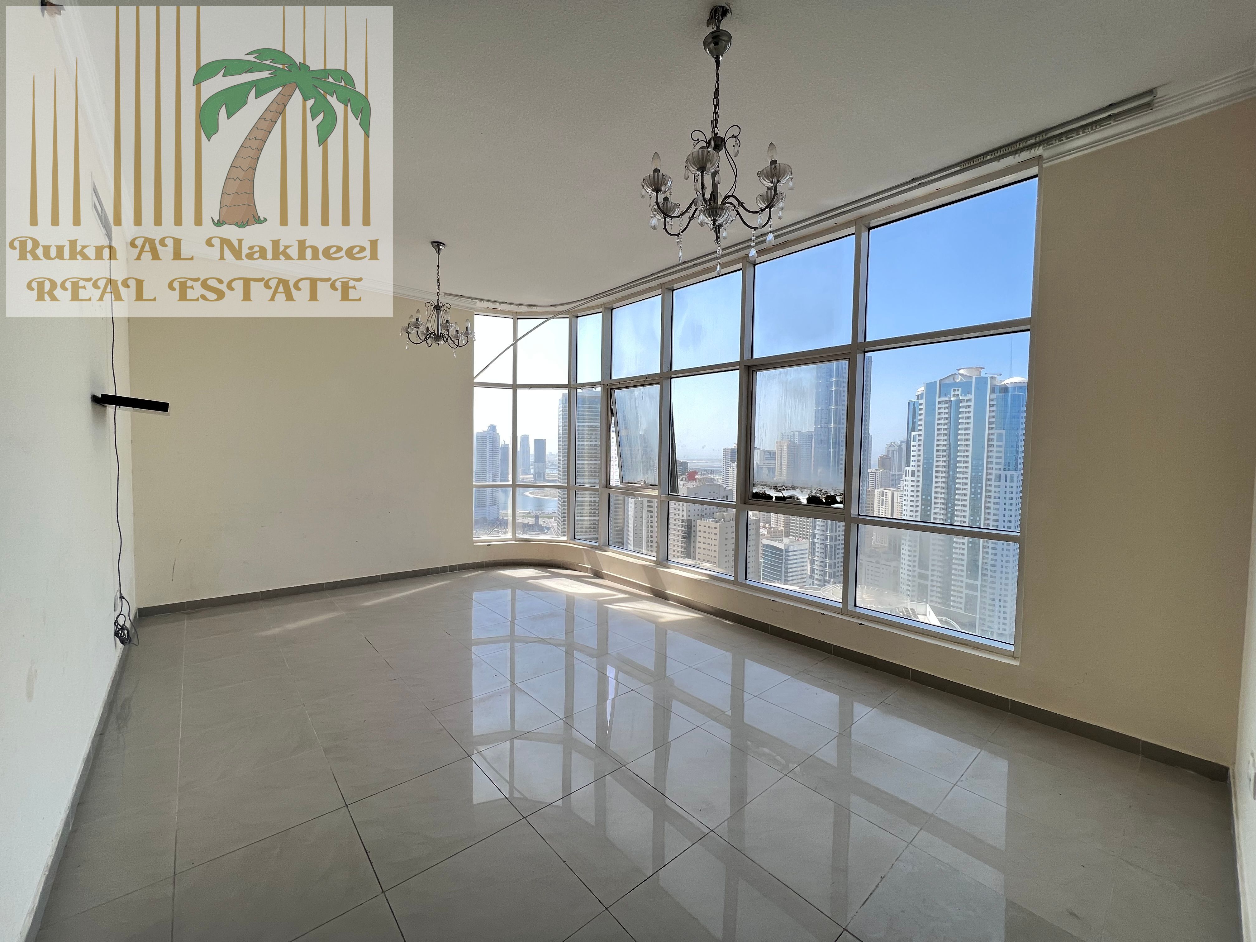 Great deal | specious 3bedroom 3bath with balcony open view ready to move free hold for arab leased hold for Asian near Cornish easy access to dubai