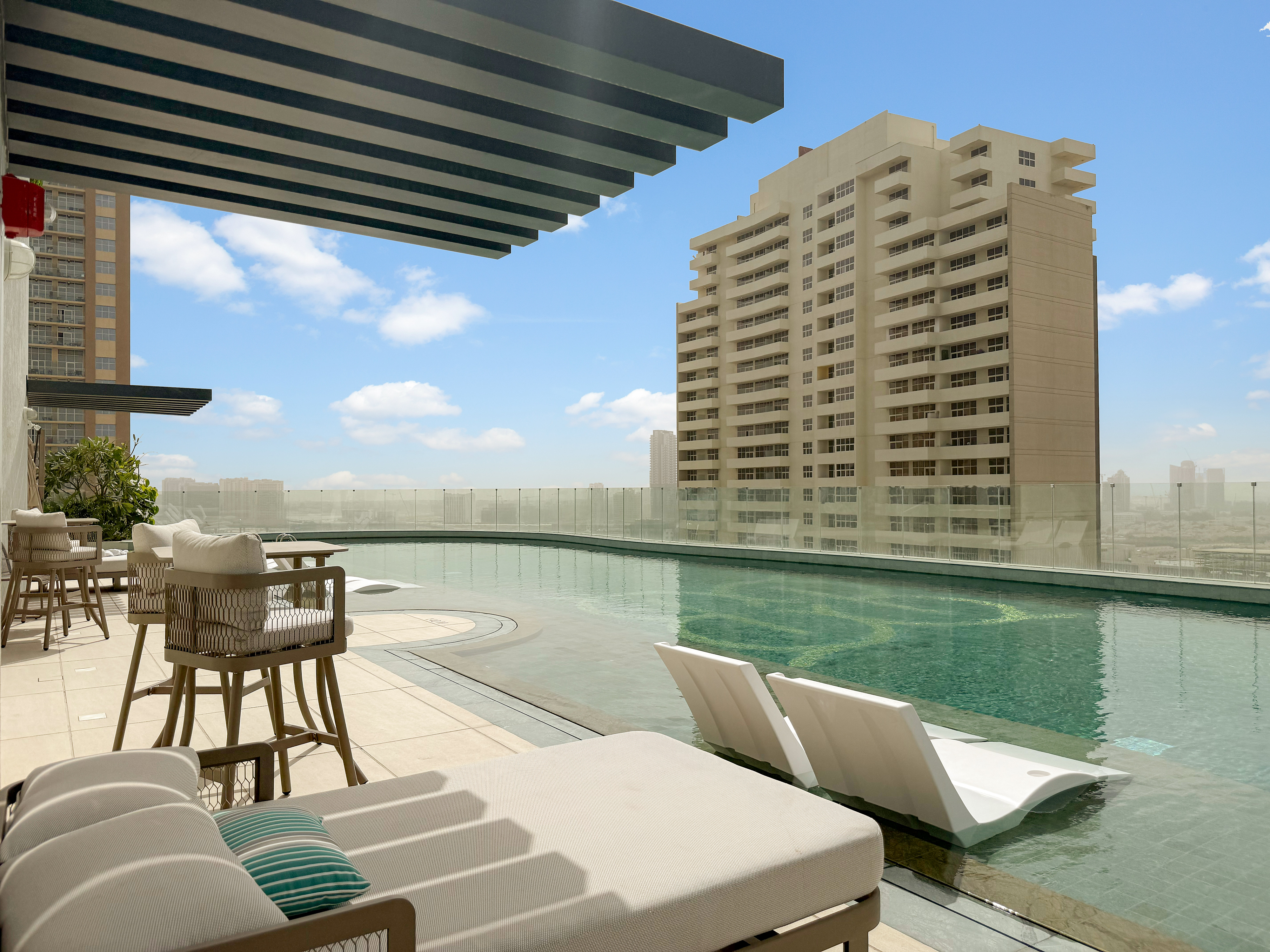 RAMADAN EXCLUSIVE DEALS | LUXURY LIVING WITH TOP AMENITIES