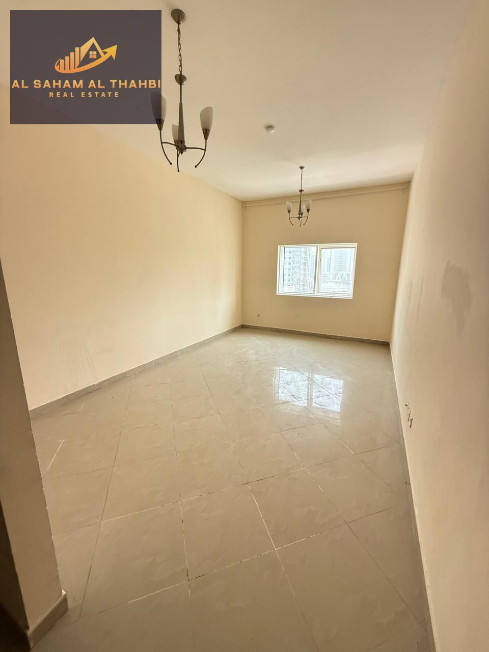 One bedroom and living room for annual rent in Al Majaz 1 with free ac and gym