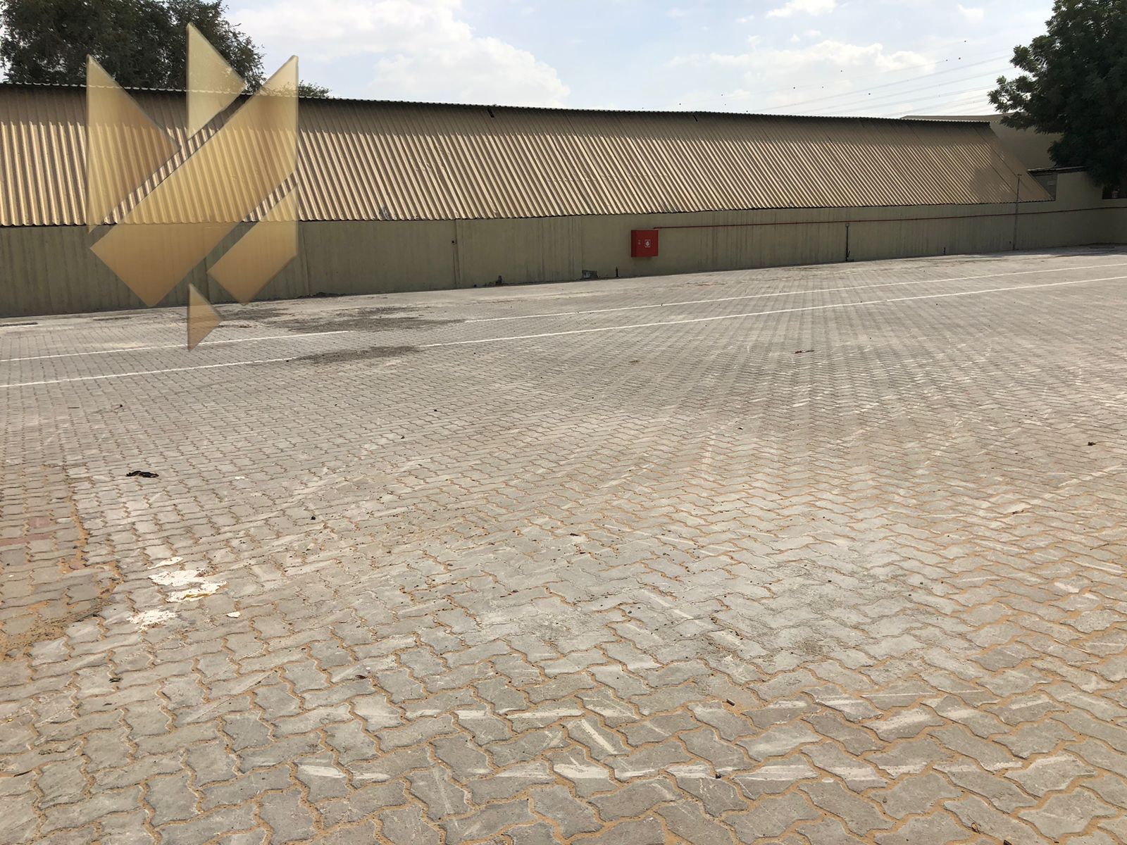 Yard in Industrial Area 15 – On main road – Security/reception room – Two front offices – Power 51 kW – Area 16,000 sqft