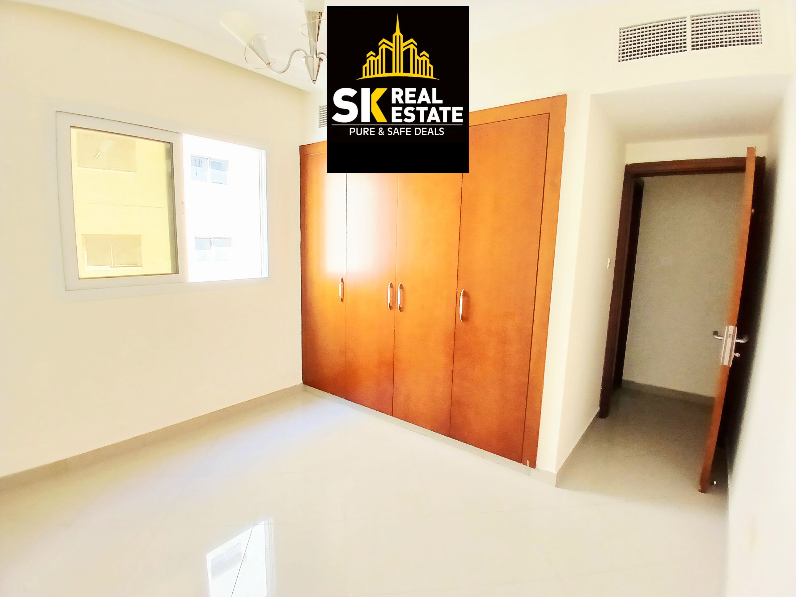 READY TO MOVE _ LUXURY 1 BHK IN 41K IN 4 CHQS _ WITH GYM SWIMMING POOL KIDS PLAY AREA FREE
