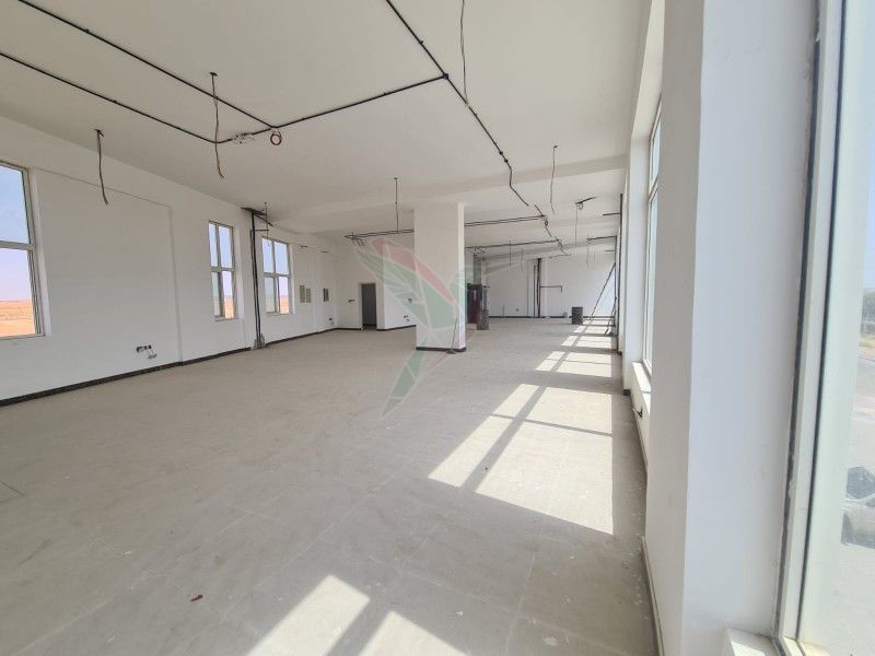 Commercial villa for rent in a good location and excellent design