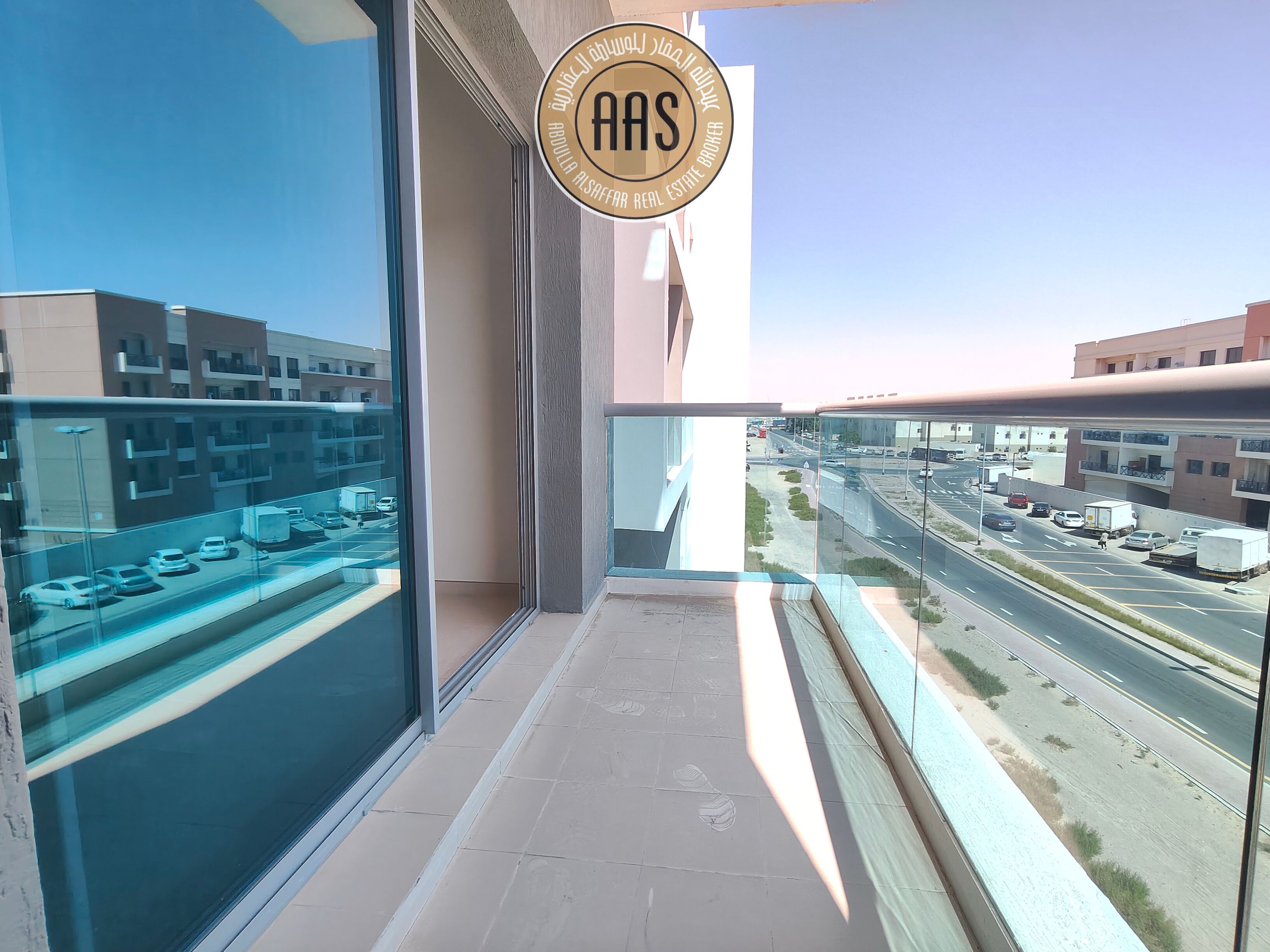 Brand New 2bhk With 2 Balcony in 12 Cheques All Amenities Gate community