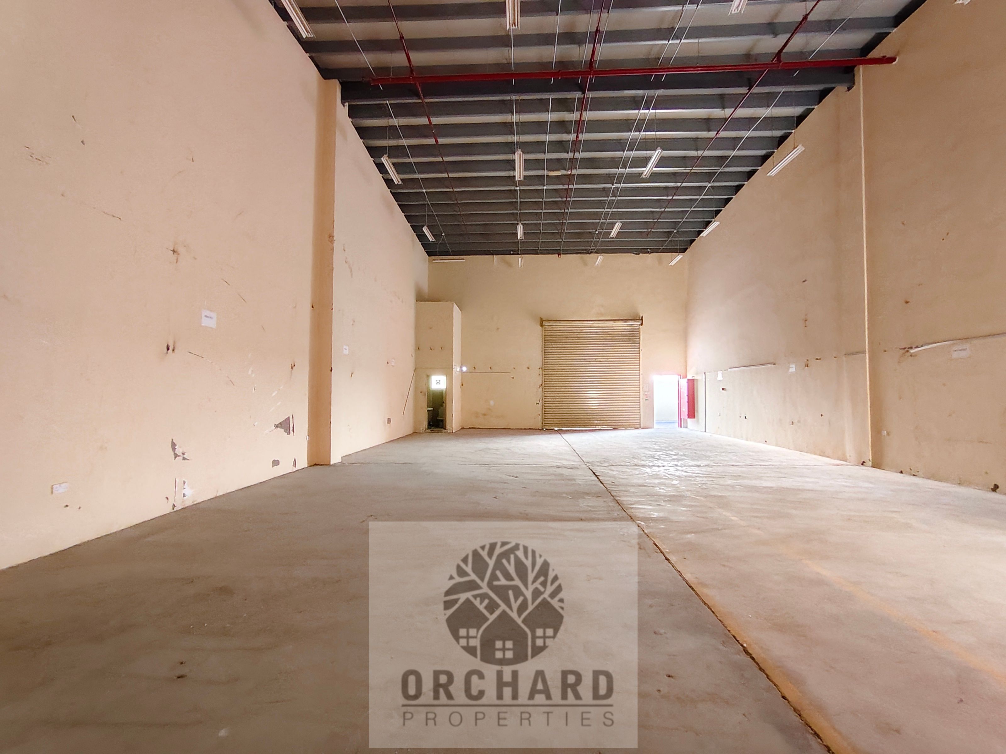 2500 Sqft Warehouse in Prime Location Easy access | Suitable for commercial use Rent: AED 110K per year