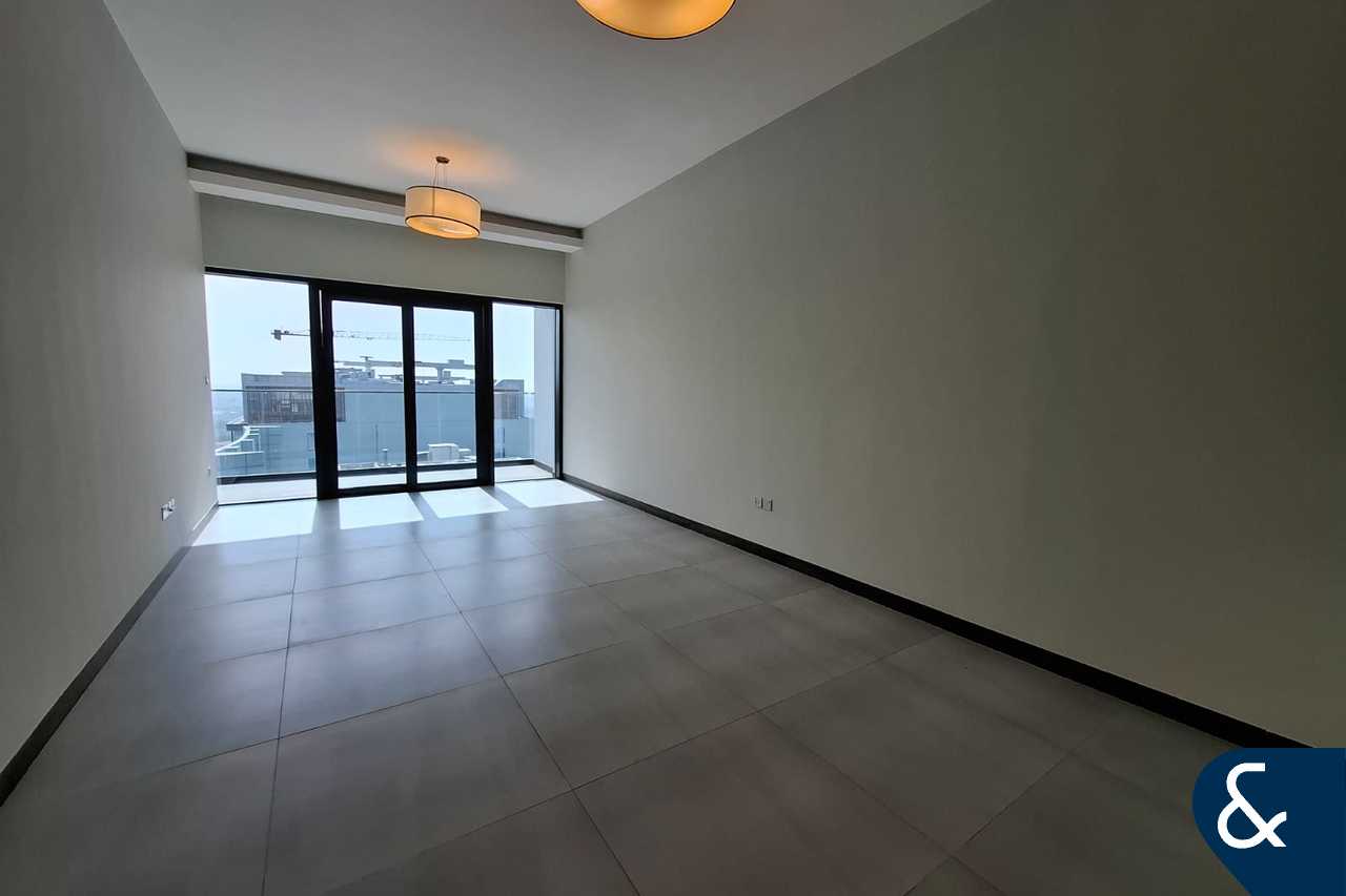 Vacant | High Floor | Spacious