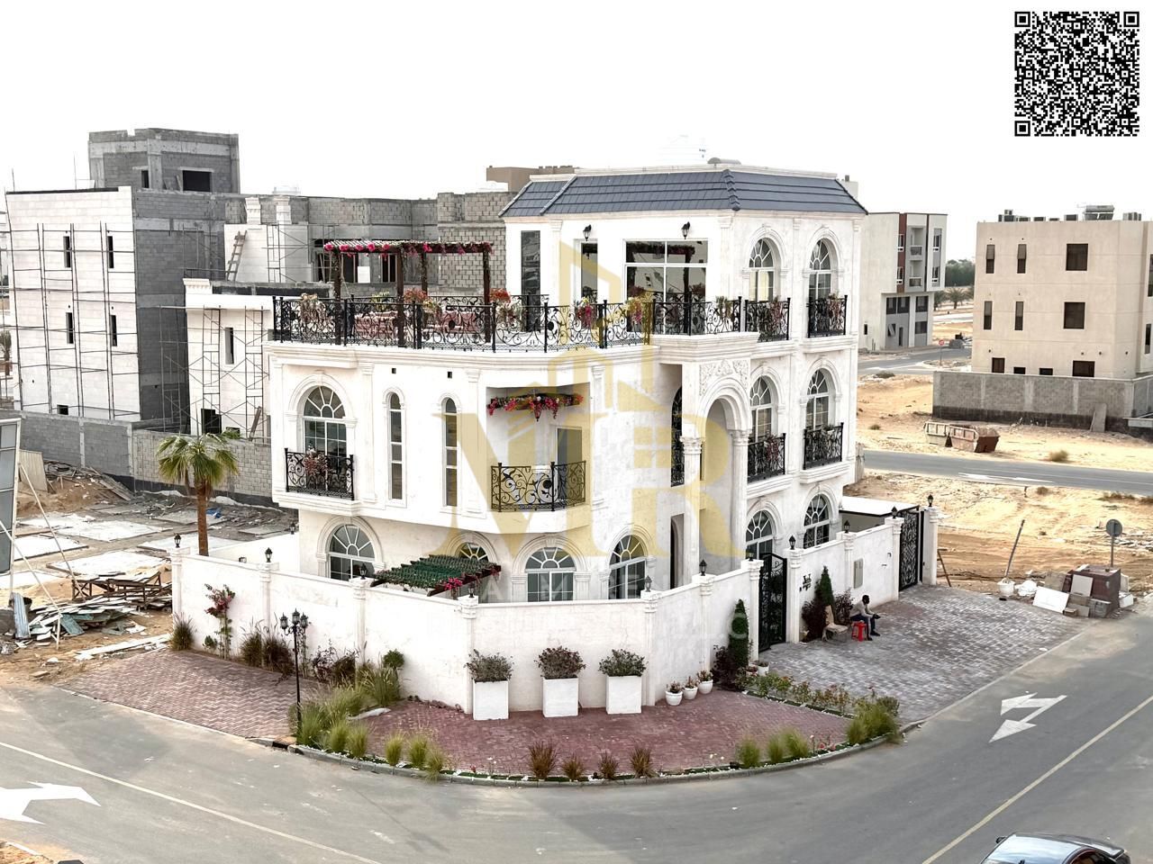 Luxury Villa for Sale in Al Bahia – Private Pool & Premium Finishing An exceptional opportunity to own a modern luxury villa in Al Bahia, offerin