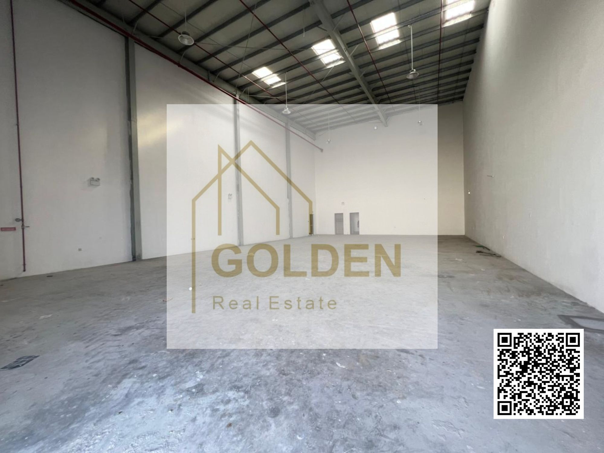 warehouse for rent: 13 kW electrical power, 3,400 sq ft usable area, directly on the main street.