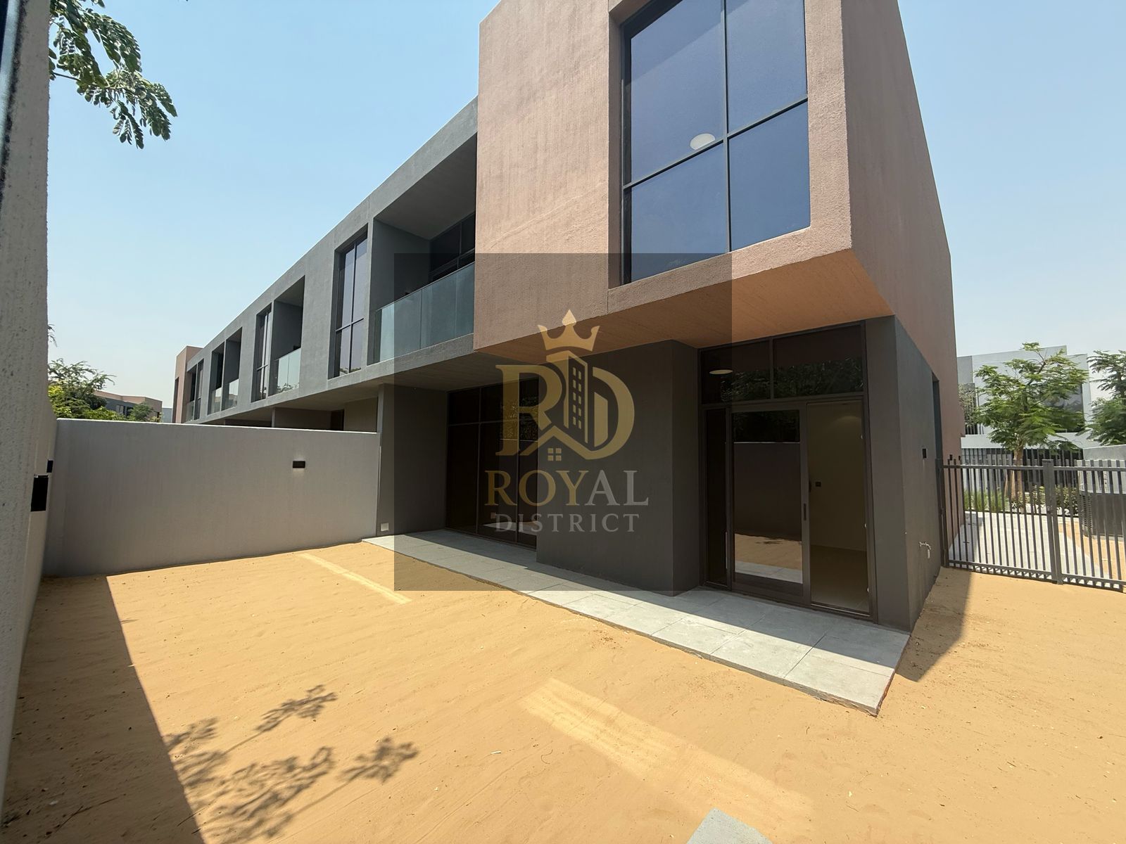 Corner Townhouse Villa | 3 Bedrooms + Maid’s Room | Single Row | Freehold | Luxury Finishes | Hot Deal Price