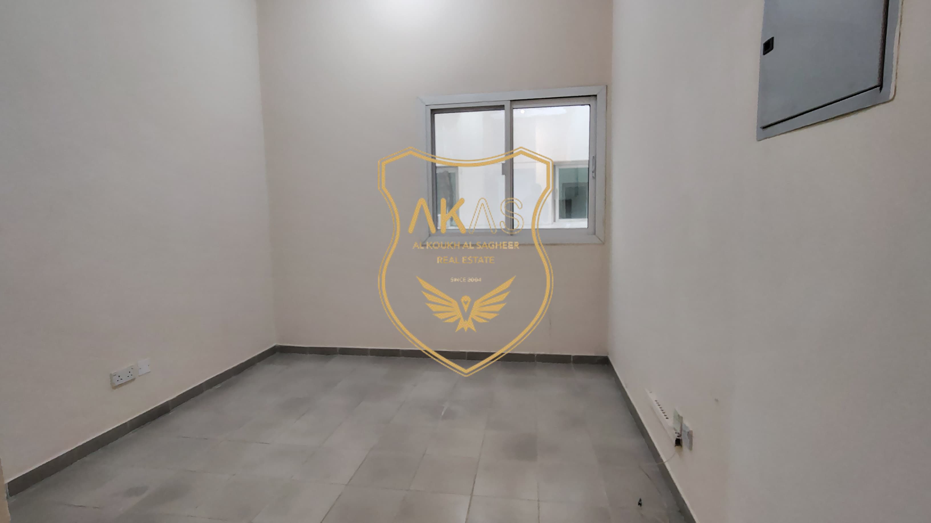 HOT OFFER | MAINTENANCE FREE | PRIME LOCATION | FOR FAMILY | NEAR METRO