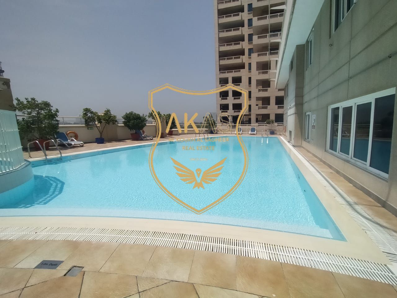 Prime Location | Luxury 1bhk | Near metro | With Gym Pool