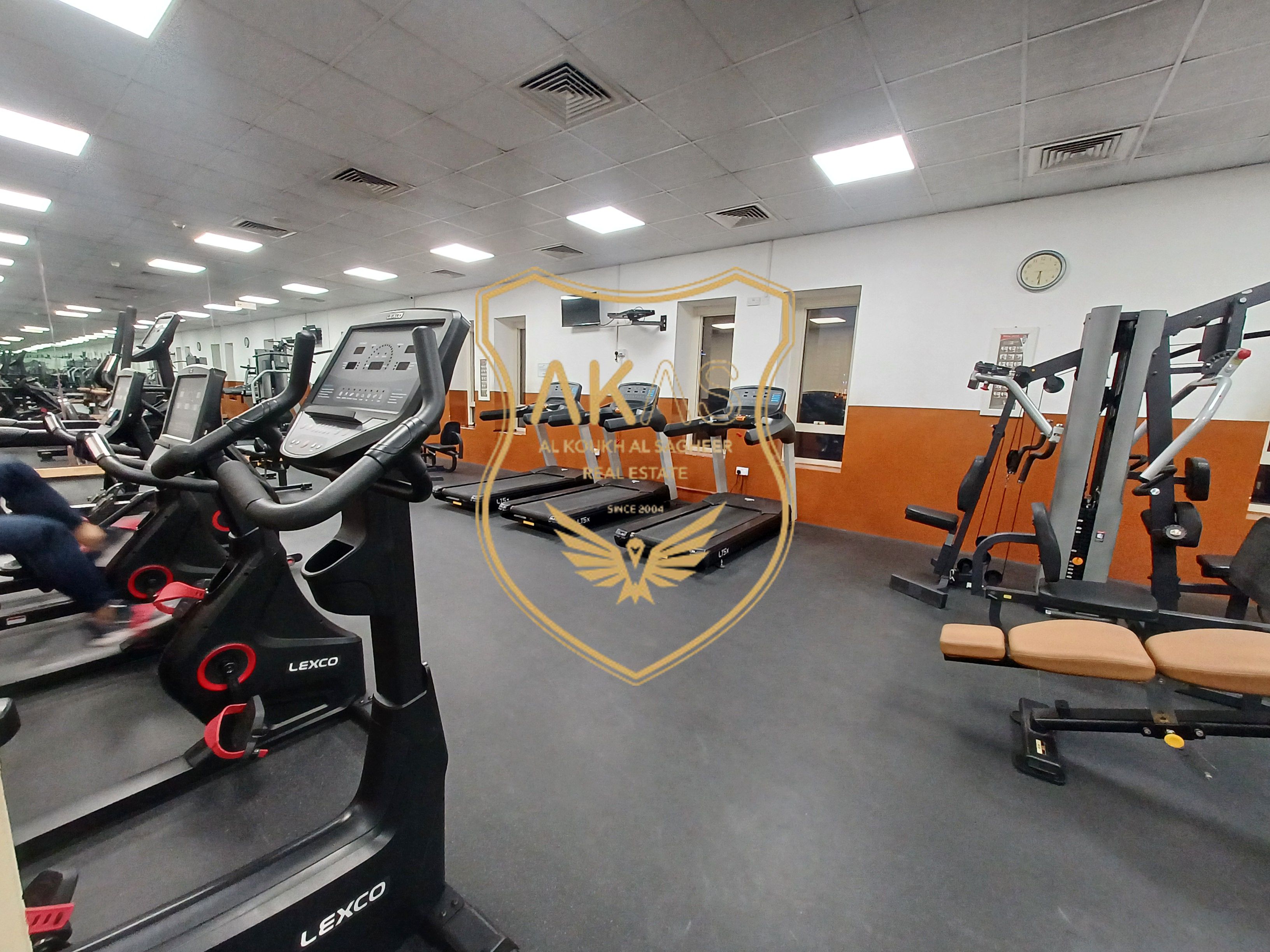 CHILLER FREE WITH 5 STAR HEALTH CLUB FREE 3BHK WITH MAiD ROOM STARTING PRICE IN 85k