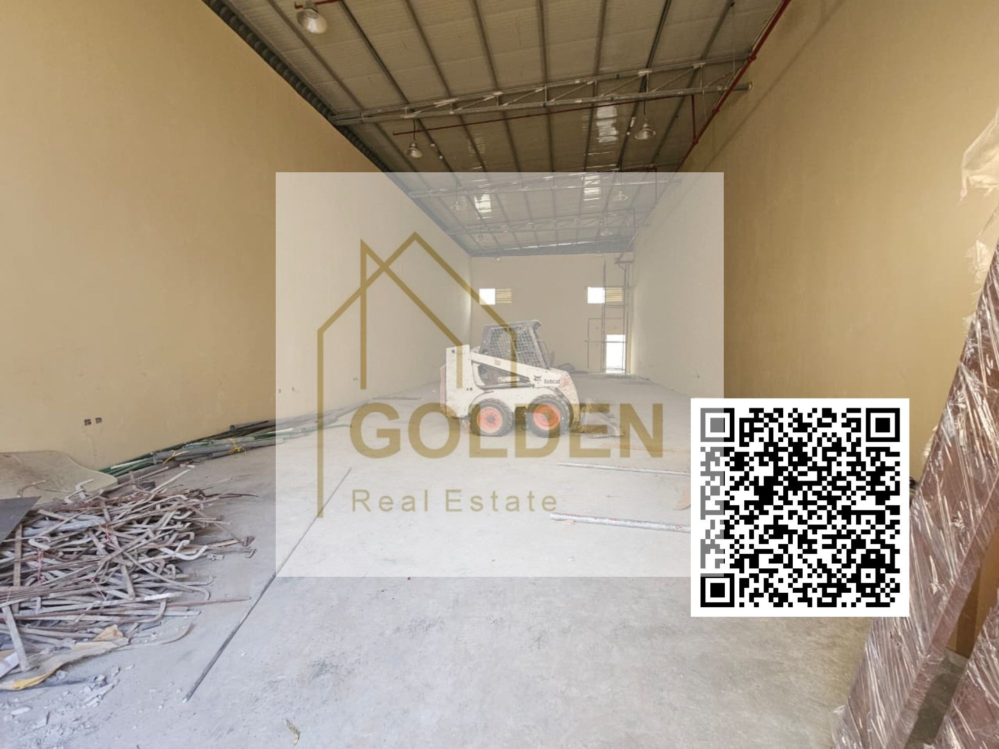 Prime warehouse for rent: 43 kW electrical power, 3,000 sq ft usable area, directly on the main street.