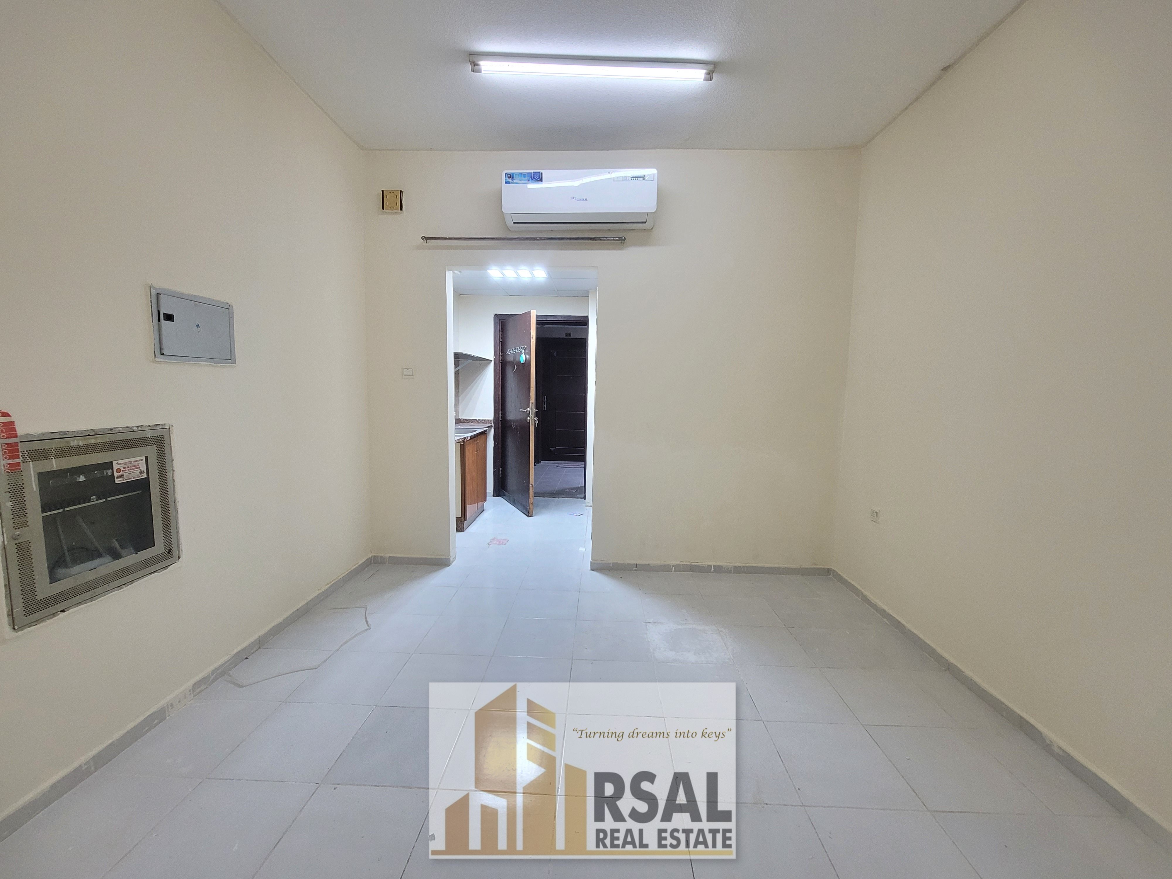 FAMILY STUDIO ONLY FOR INDEAN 30 DAYS FREE READY TO MOVE
