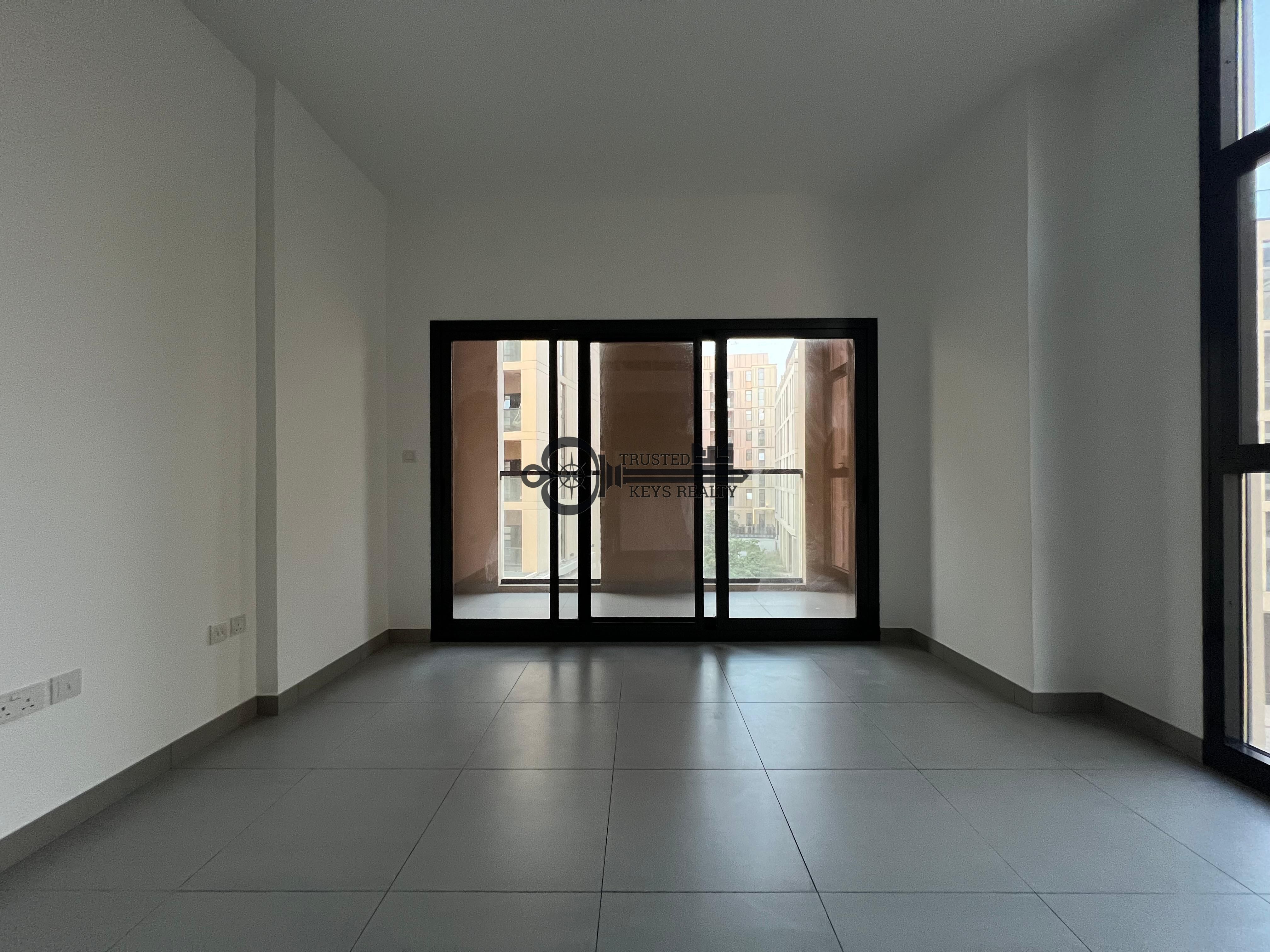 Stylish One-Bedroom Apartment in Al Mamsha – Prime Location with Modern Amenities