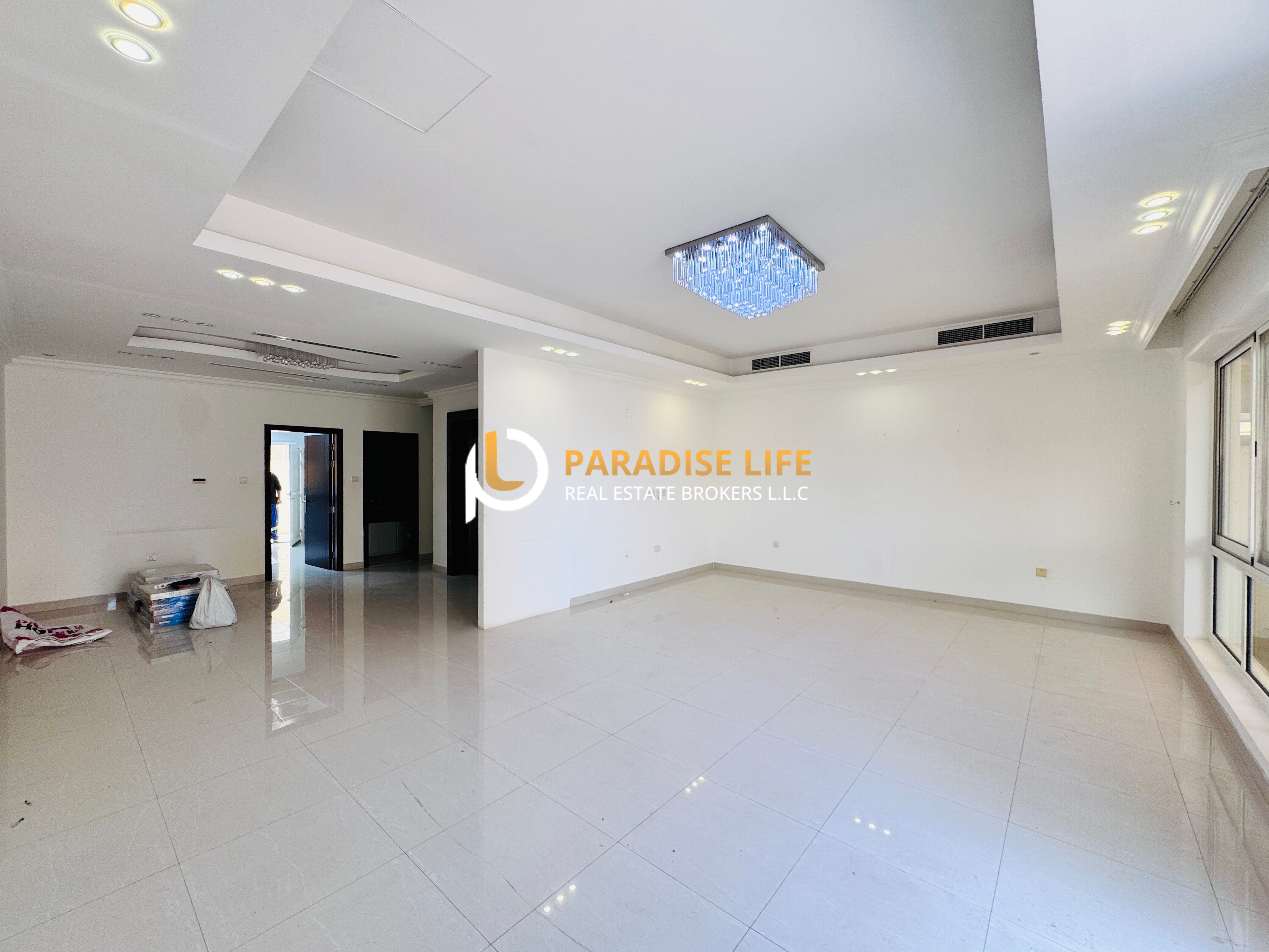 4 Master bedroom Villa available for rent