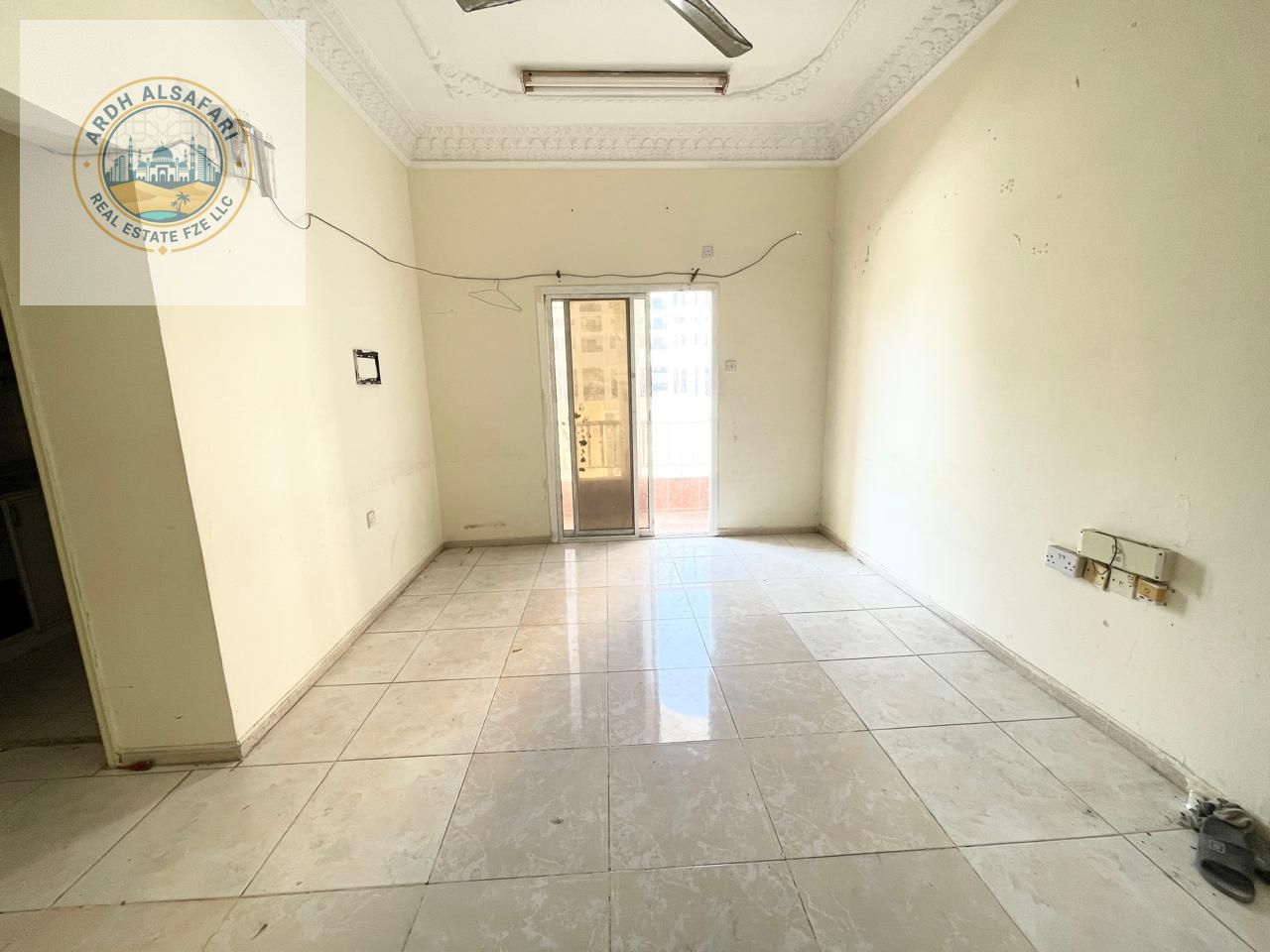 Huge Side 2 Bedroom+ 2Bathroom With Balcony For Bachelor