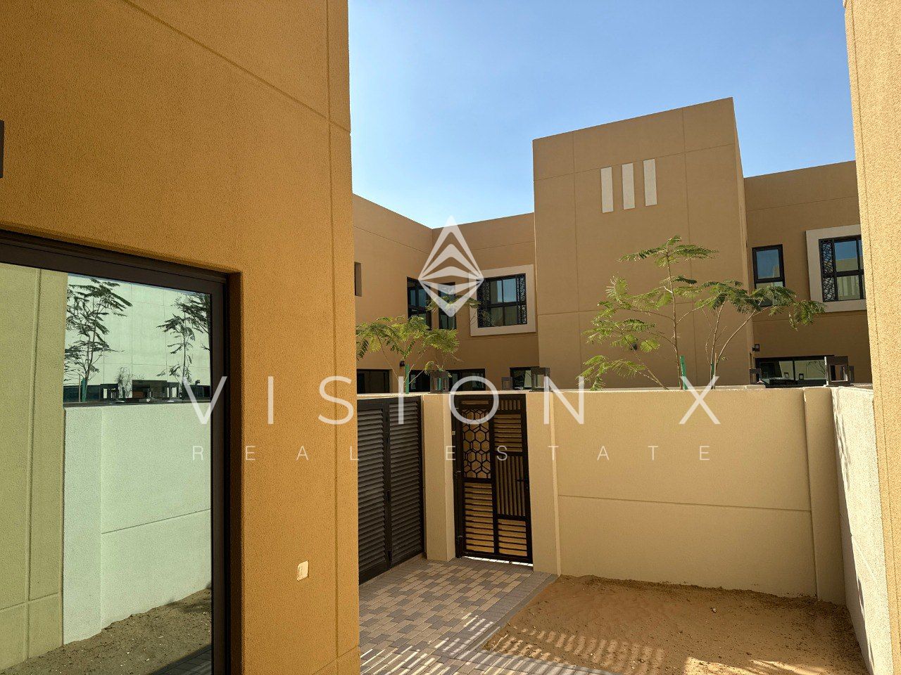 Move-In Ready | Stylish Finish | Nature-Friendly Area