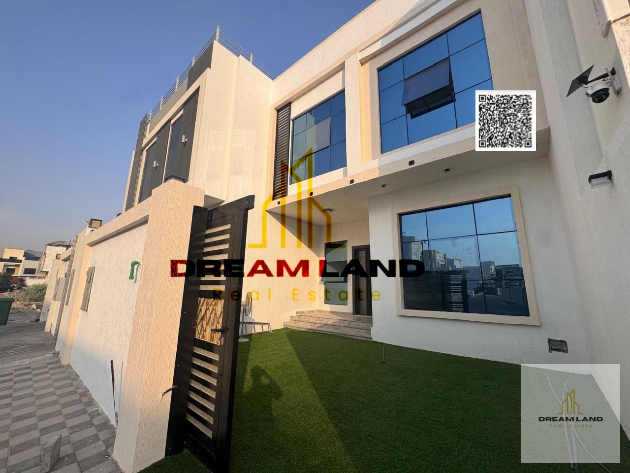 Adorable town house, consists of 3 master bedrooms with built in wardrobes and rooftop, now for sale in upscale area,