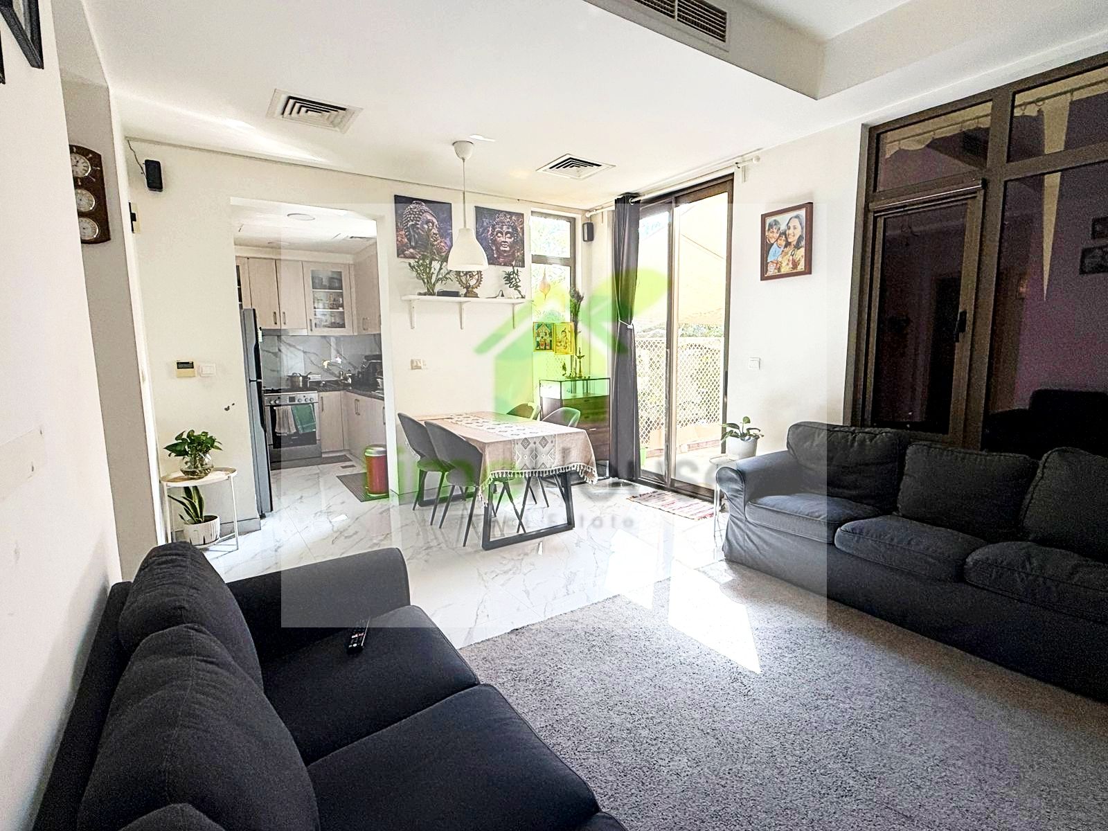 Extremely Well Upgraded | Corner Unit