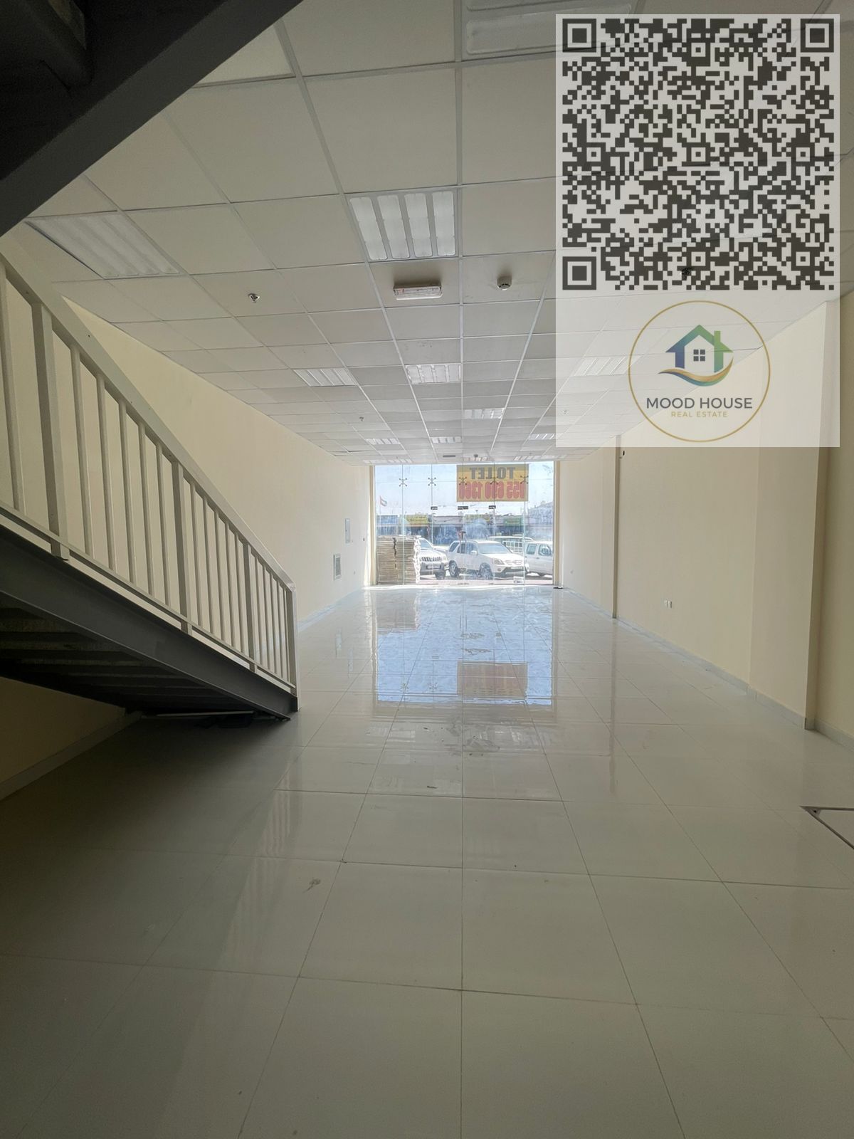 Commercial showroom in the Emirate of Ajman, Industrial Area 2 at a competitive price with payment in 4 installments.