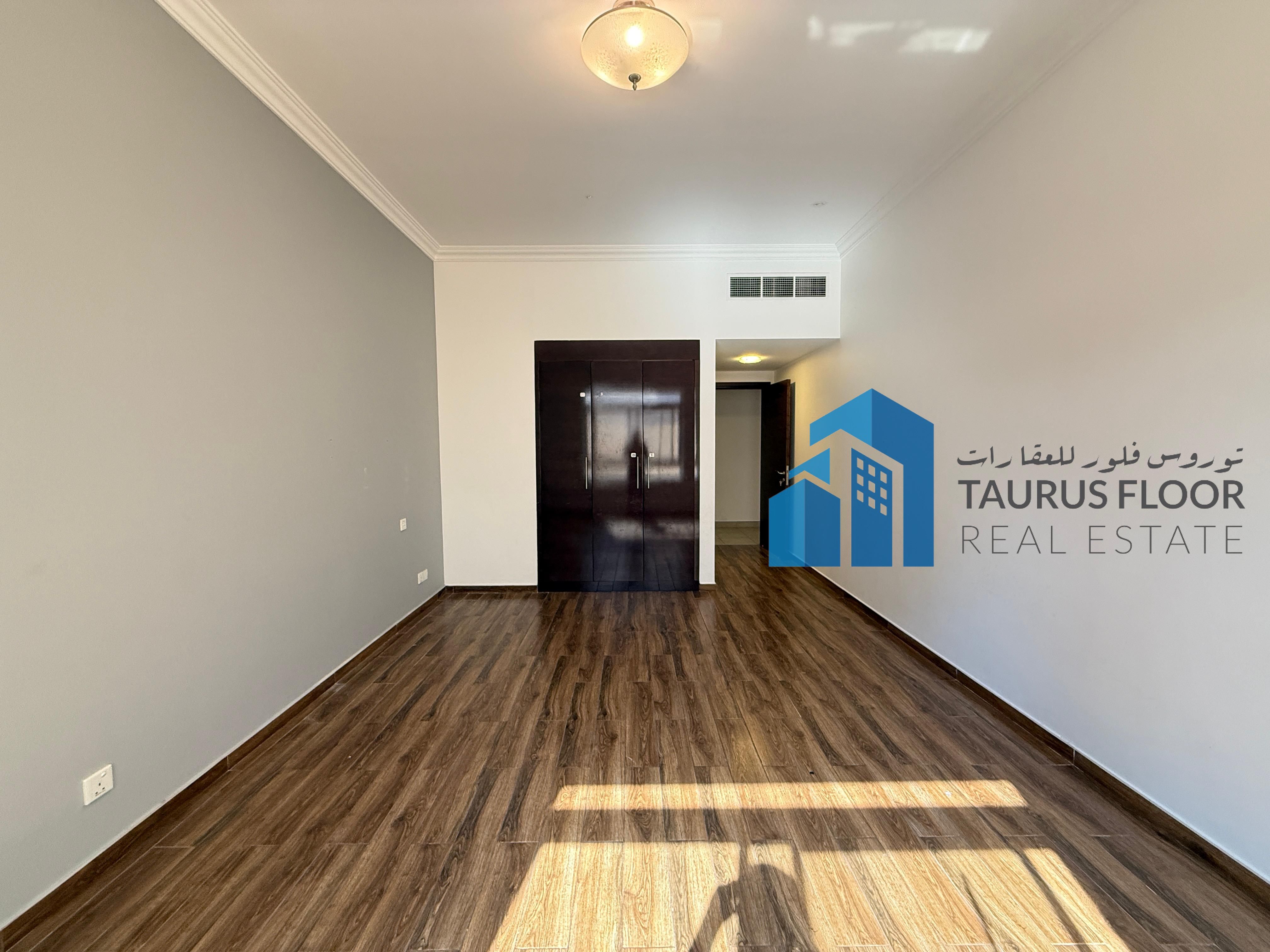 Specious 2+Maid Room Family Apartment with Gym pool parking